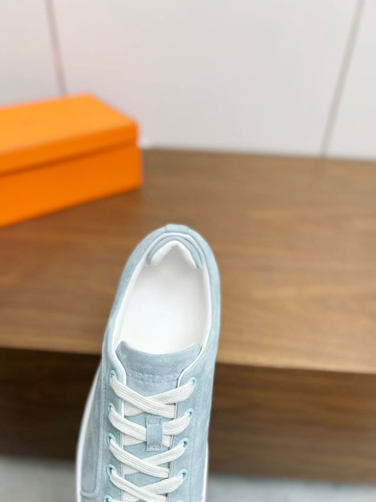 UA H**me5 Sneaker