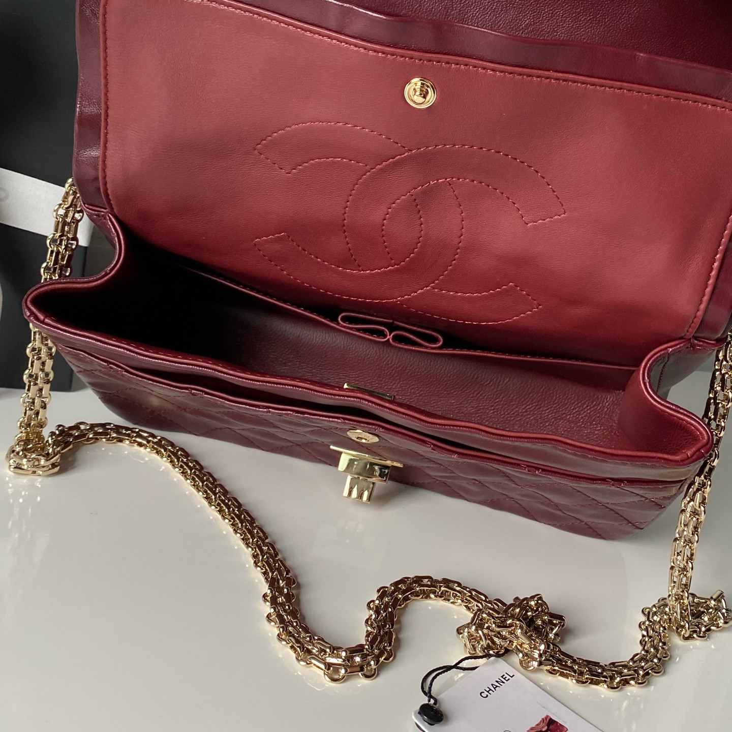 Chanel 2.55 Handbag A37586 16x24x7.5cm