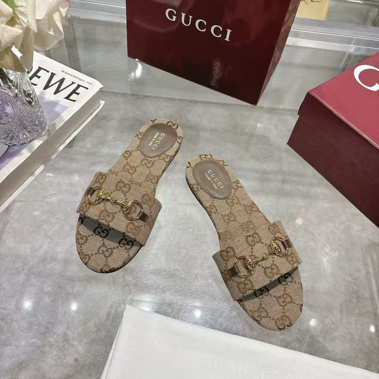 UA Gvc*1 GG Canvas Siaga Slide Sandals