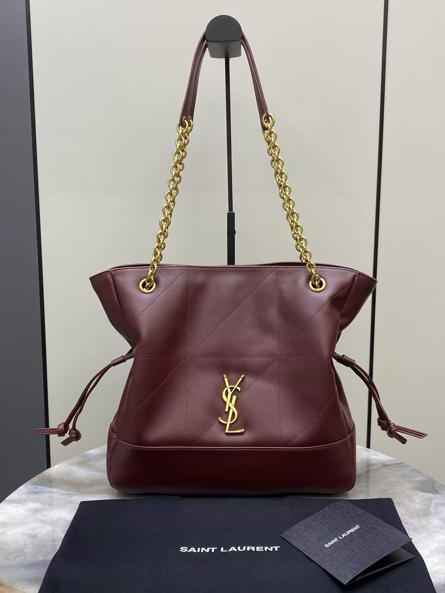 YSL JAMIE SHOPPING SMALL IN LAMBSKIN 28x29x8cm