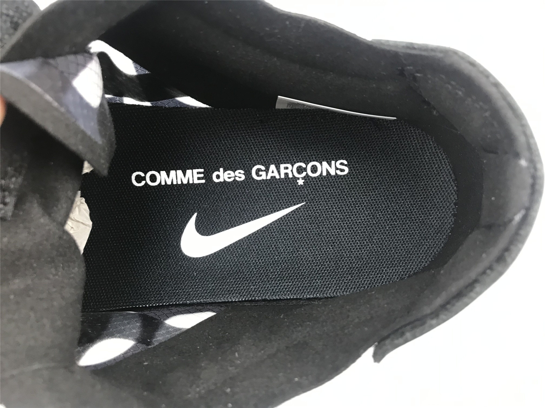 UA NIKE COMME DES GARÇONS X DUNK LOW