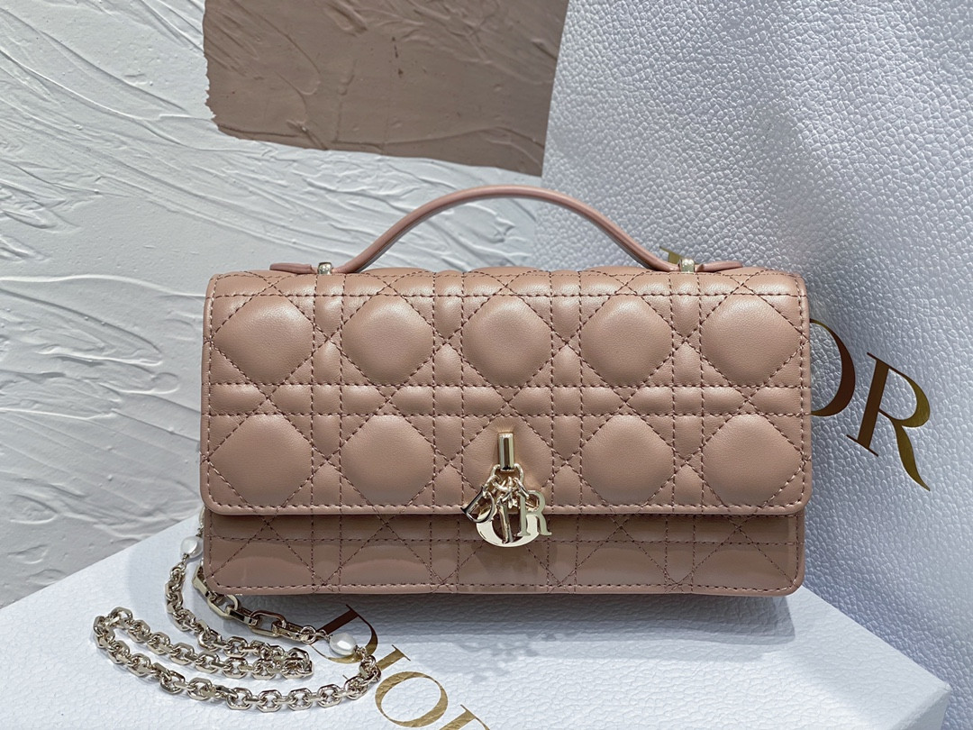 MISS D10r Mini Handbag Medium Antique Bronze Cannage Woven Pattern S0980ONMJ_M53U 21 x 11.5 x 4.5 cm
