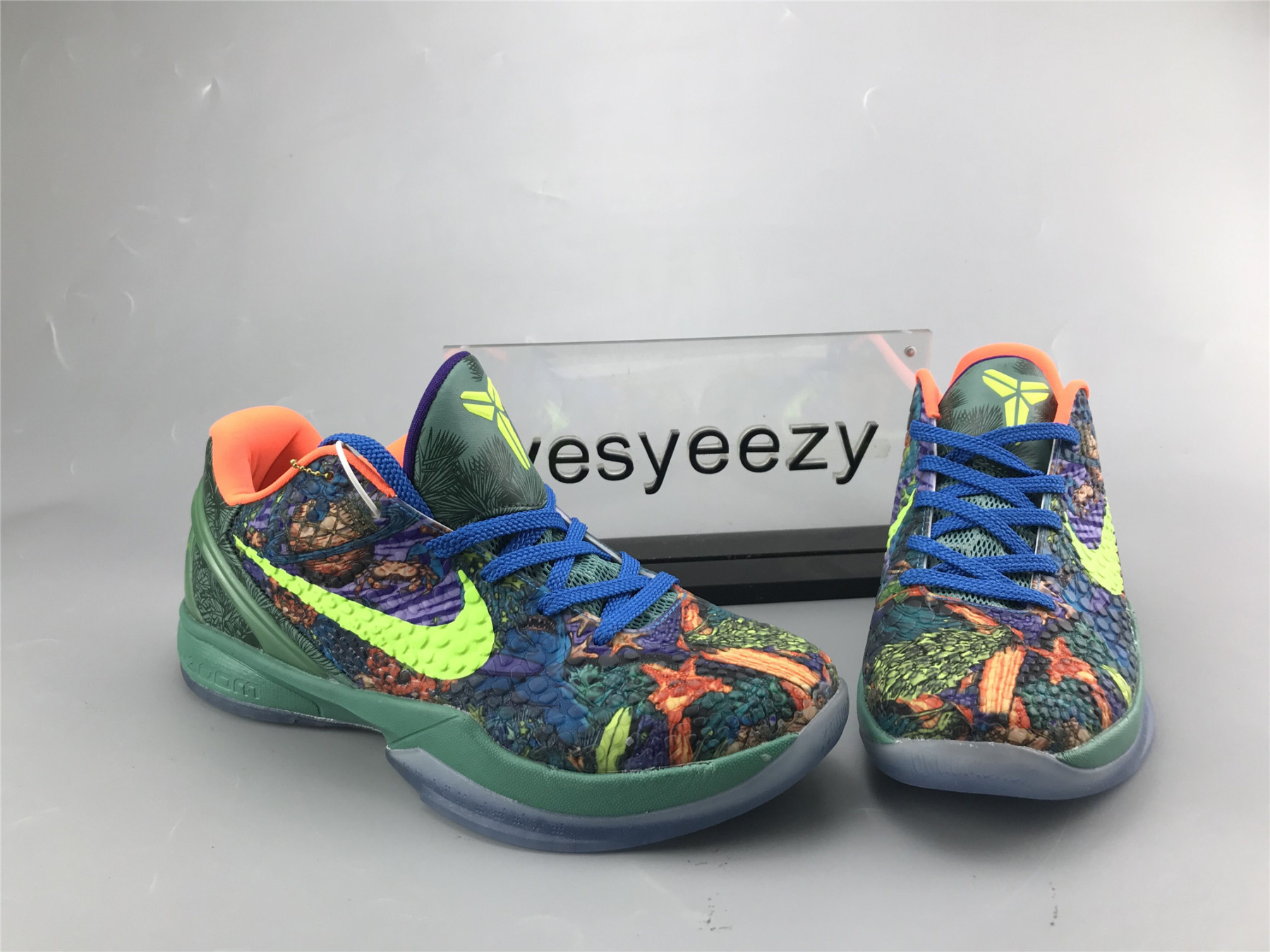UA NIKE ZOOM KOBE 6 