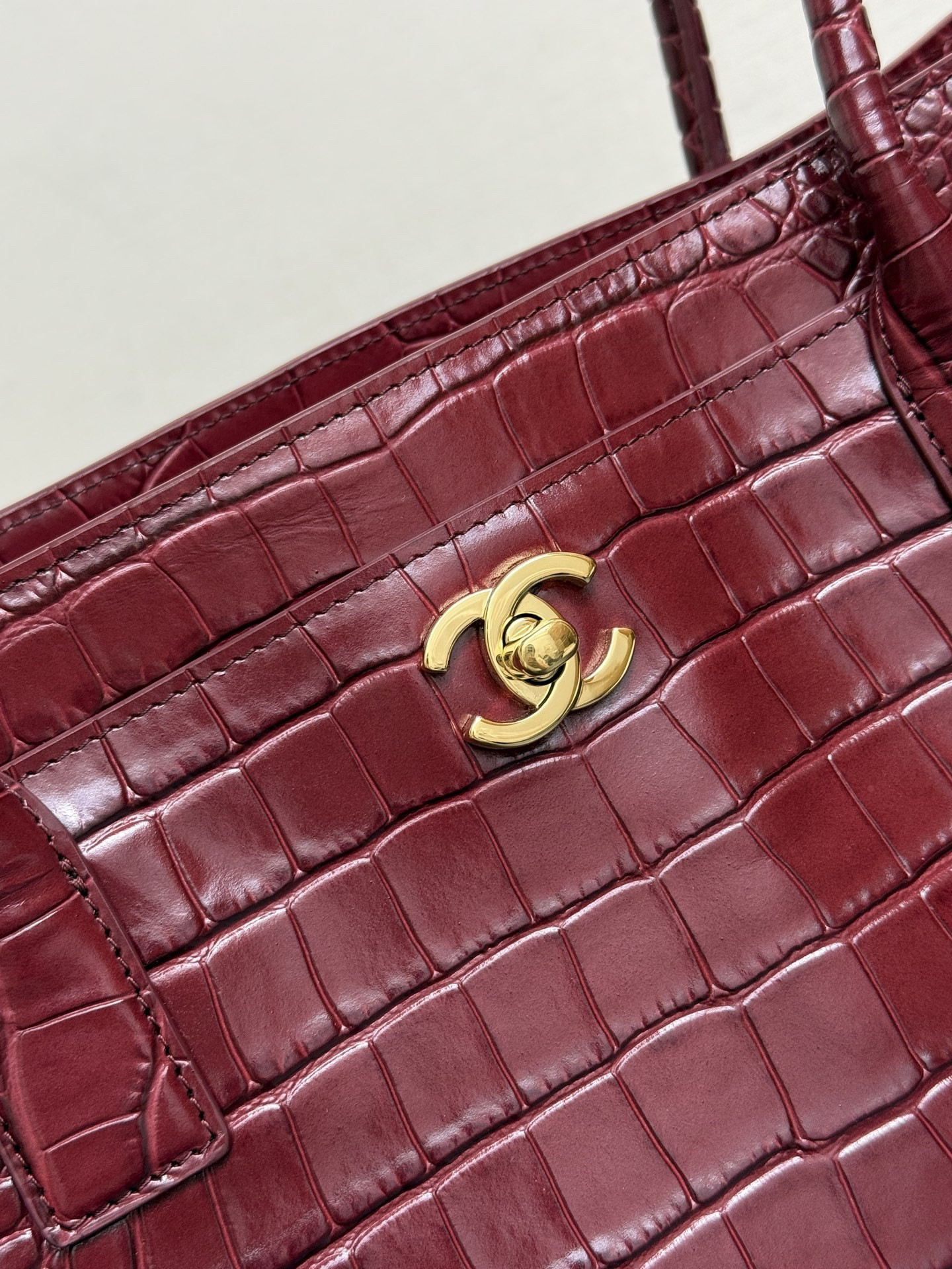 Chanel Tote Crocodile-embossed Bag 35x21x12cm