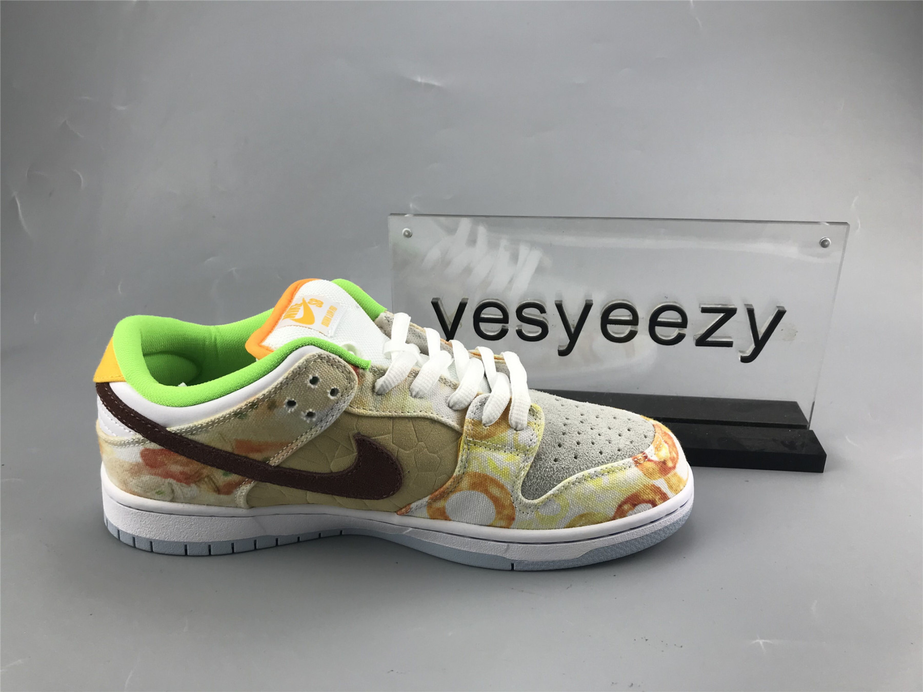 UA NIKE JASON DENG X DUNK LOW PRO SB