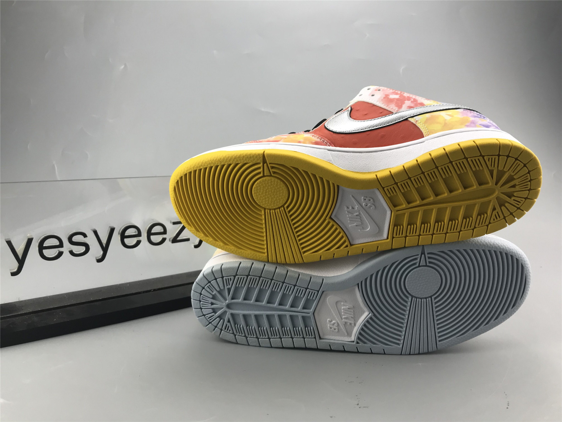 UA NIKE JASON DENG X DUNK LOW PRO SB