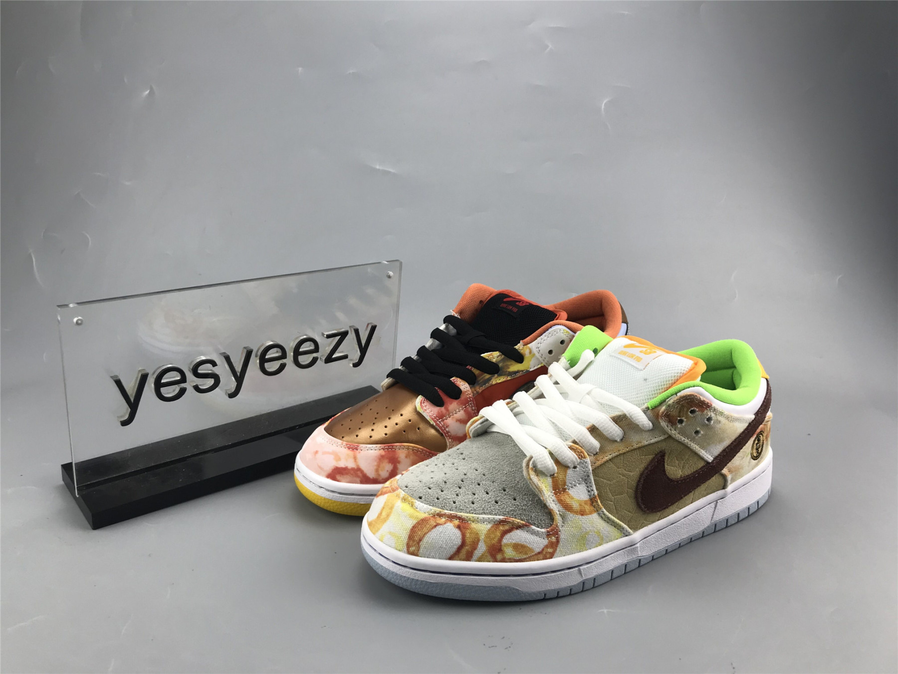 UA NIKE JASON DENG X DUNK LOW PRO SB