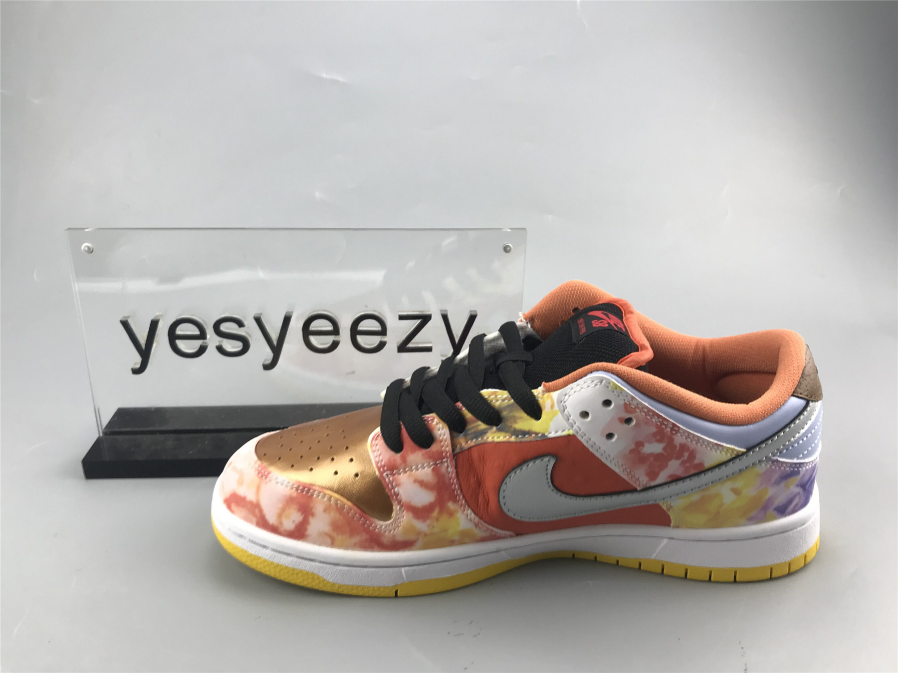 UA NIKE JASON DENG X DUNK LOW PRO SB