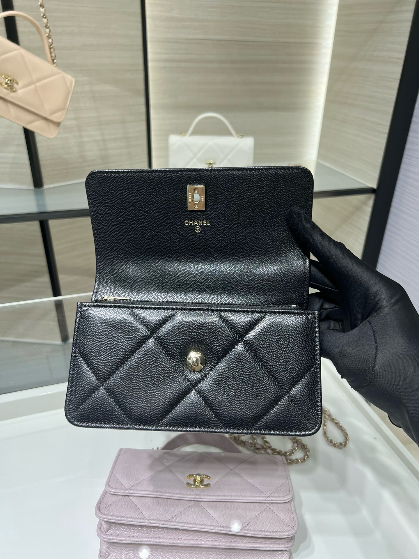 Chanel FLAP BAG WITH TOP HANDLE WALLET ON CHAIN 11x18.5x6cm