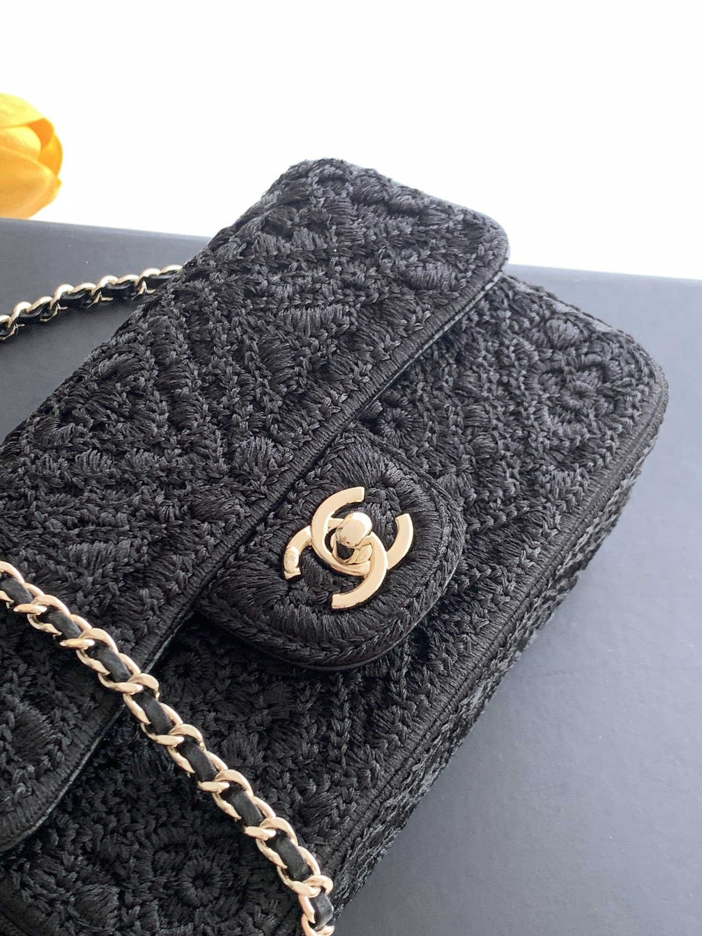Chanel Flap Bag AS4561 14x21x8cm