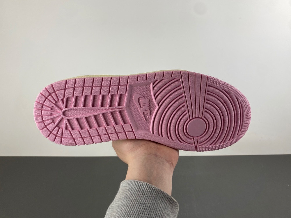 UA Travis Scott x Air Jordan 1 Low OG