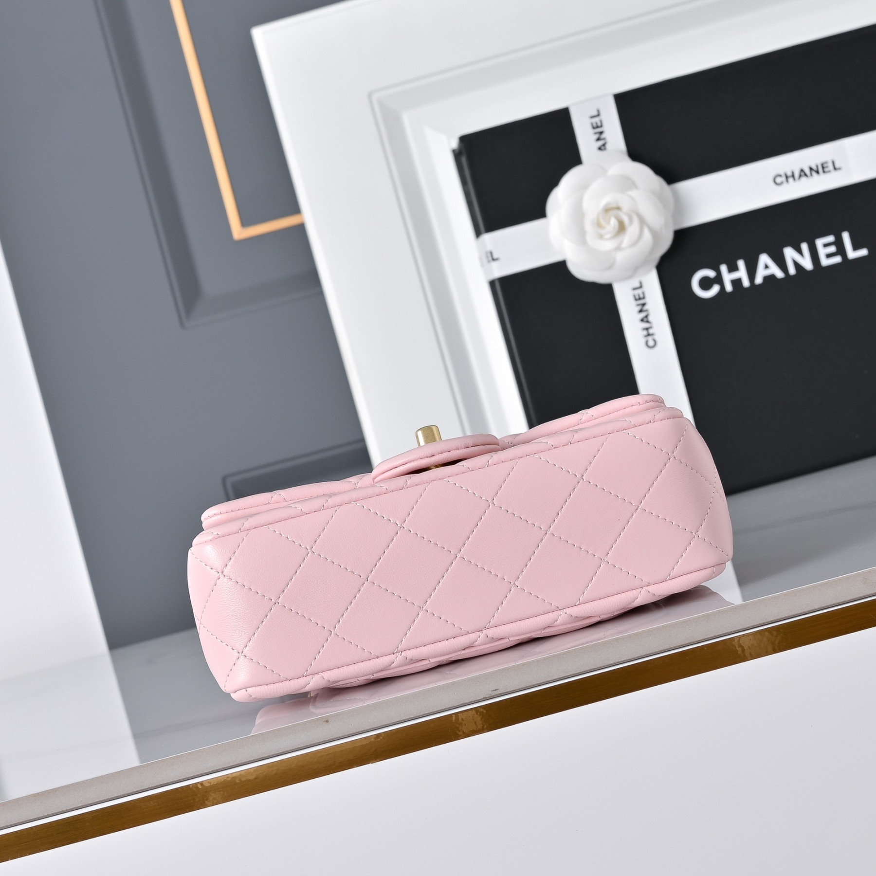 Chanel Flap Bag AS1787 20x13x7cm