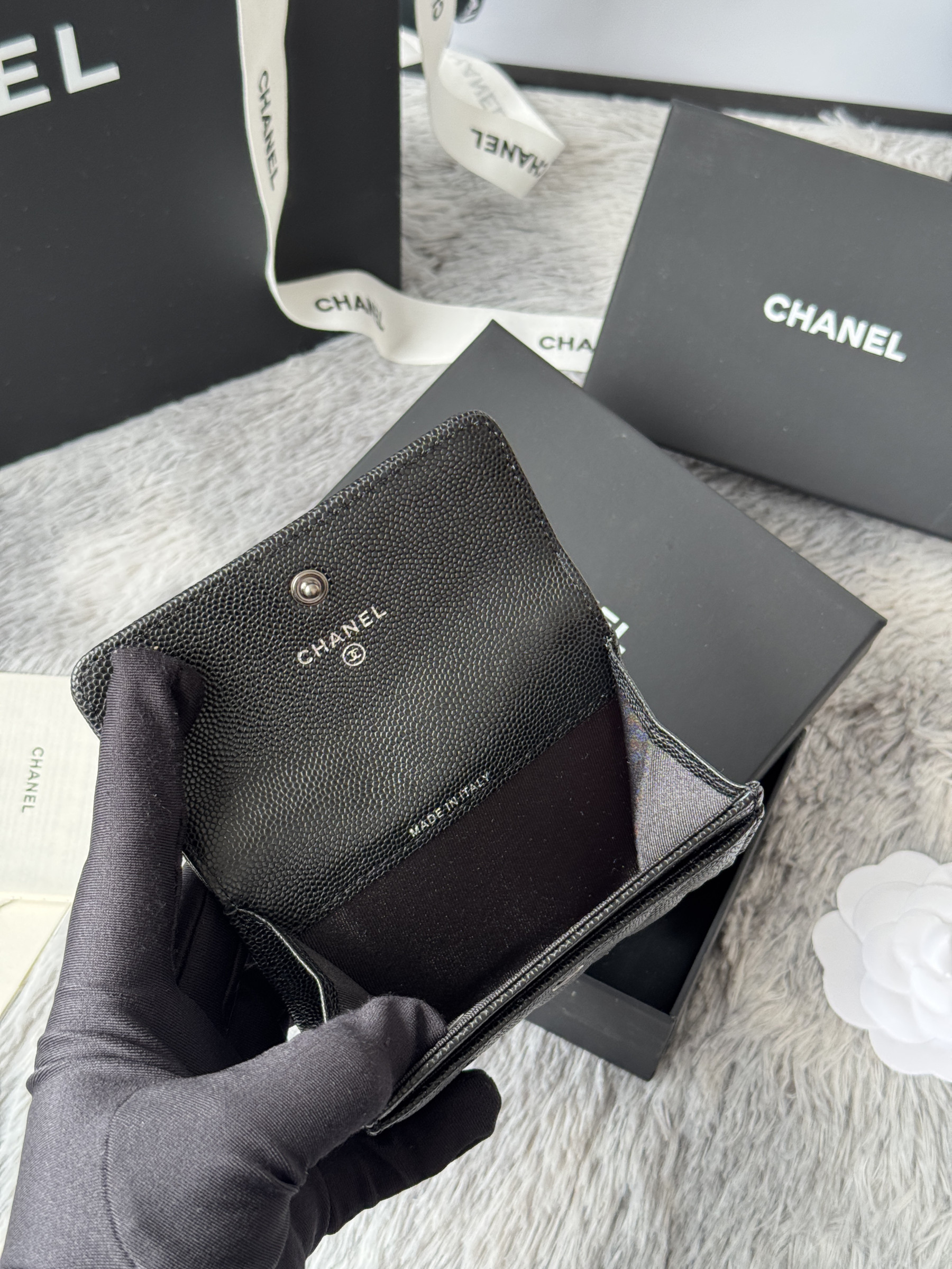 Chanel BOY CHANEL Flap Card Holder A80603 7.5x11.3x2.1cm