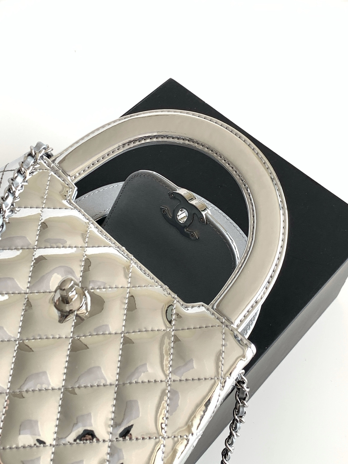 Chanel Kelly 19x13x7cm