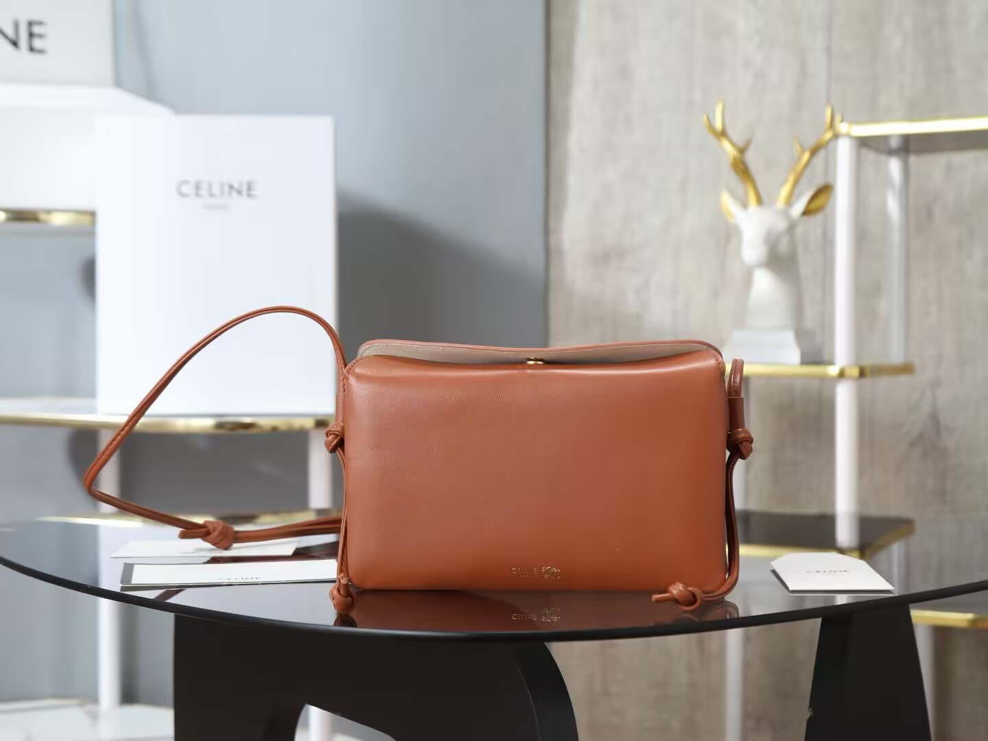 Celine TRIO FLAP IN Smooth Lambskin 22.5x13x3.5cm