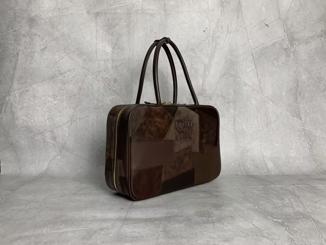 Miu Miu Leather patchwork Beau bag 23x34x10cm