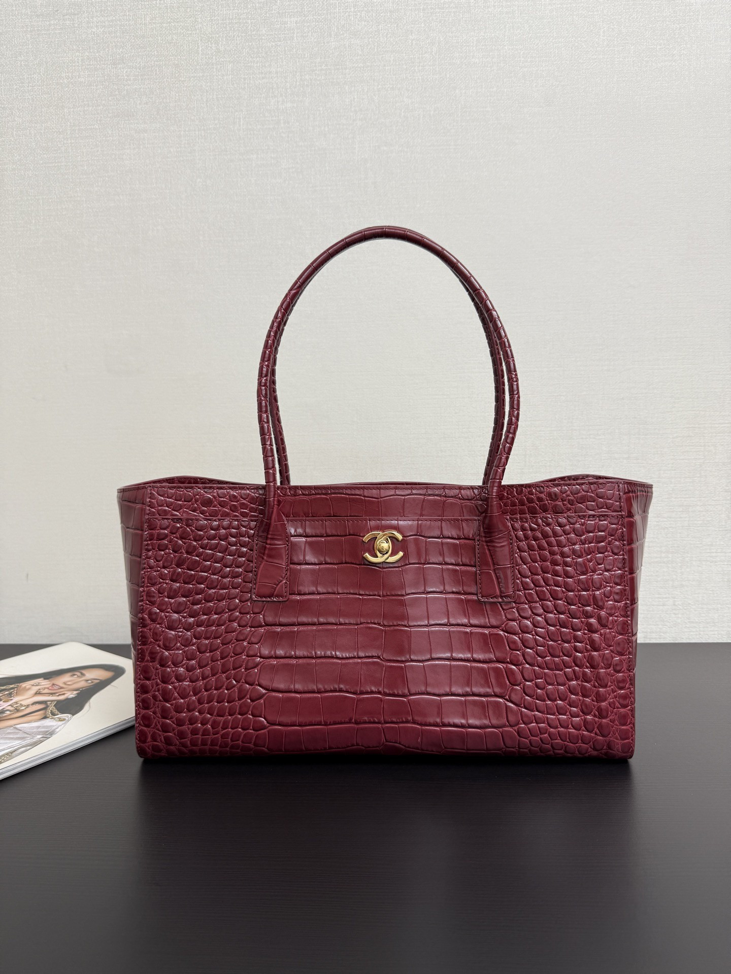 Chanel Tote Crocodile-embossed Bag 35x21x12cm