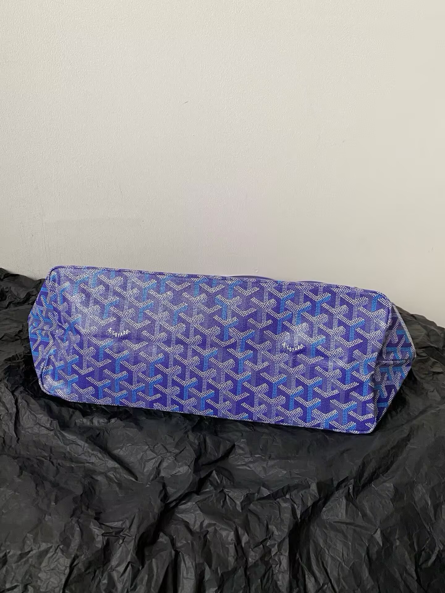 Goyard Saint Louis PM Bag 47x27x17cm