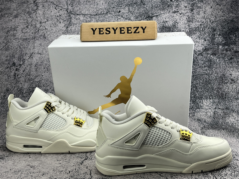 UA WMNS AIR JORDAN 4 RETRO 'METALLIC GOLD'