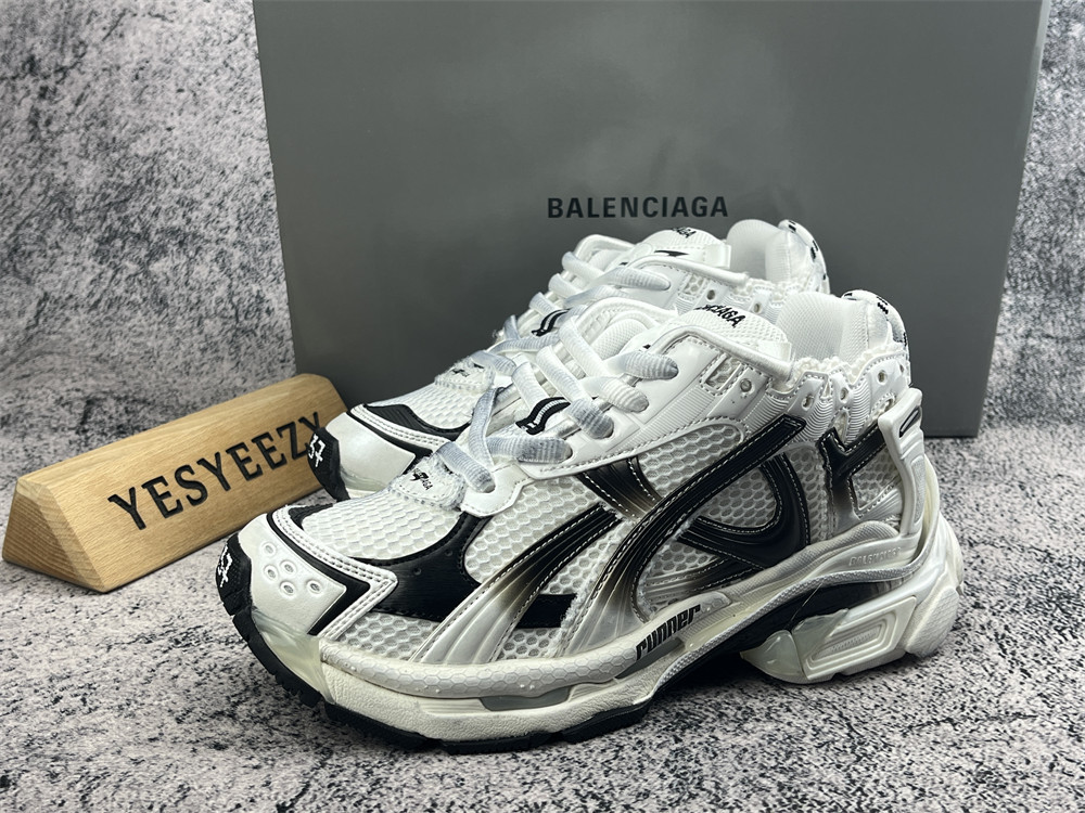 UA Balenciaga Runner Sneaker