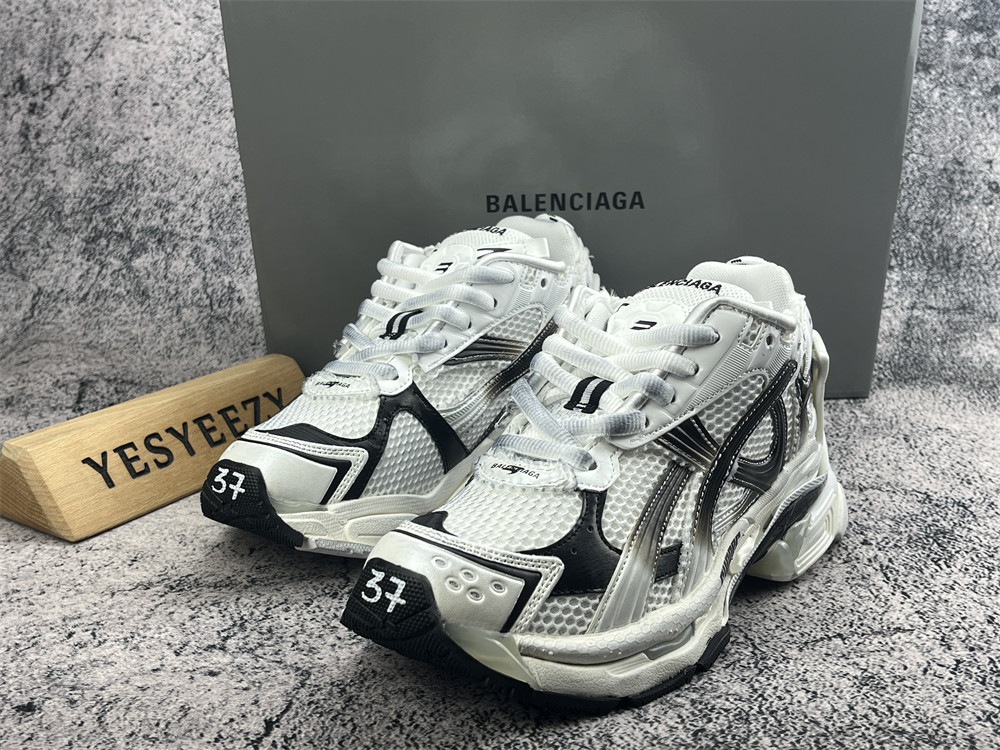 UA Balenciaga Runner Sneaker
