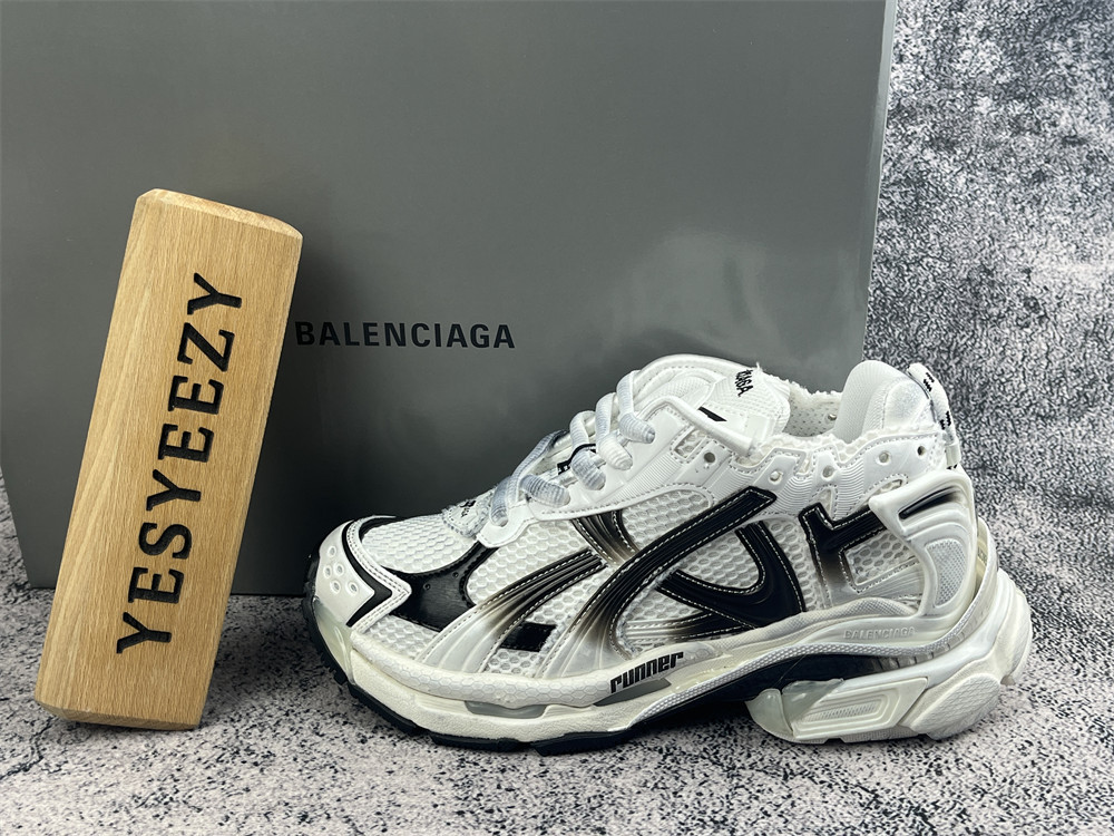UA Balenciaga Runner Sneaker