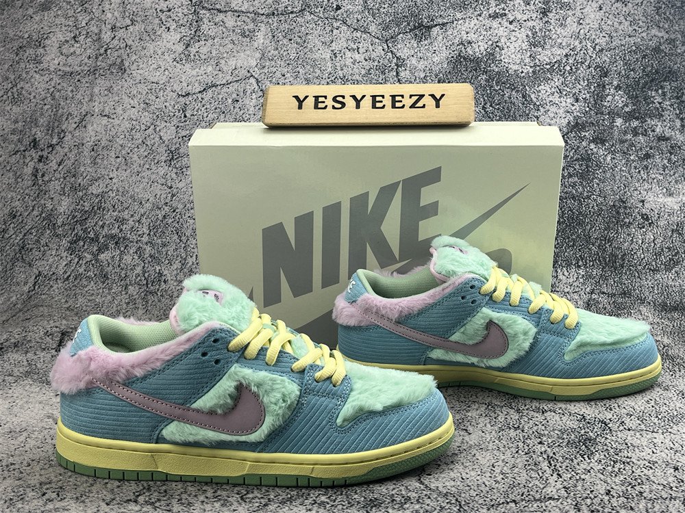 UA Nike SB Dunk Low Verdy Visty