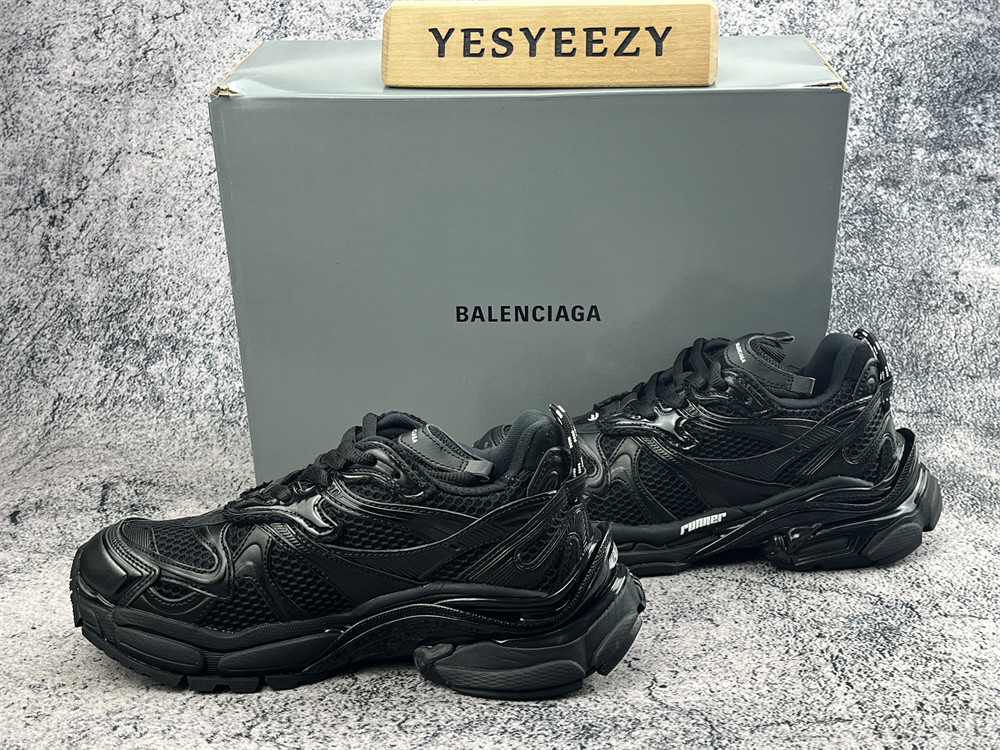 UA Balenciaga Runner Sneaker