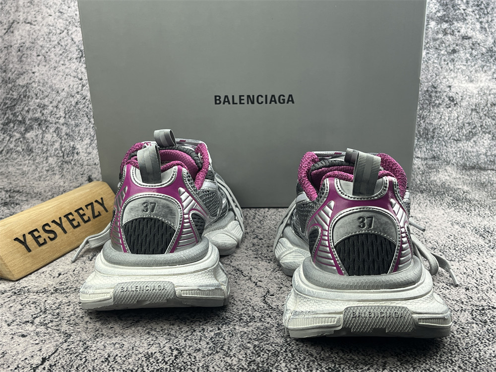 UA Balenciga 3XL Sneaker