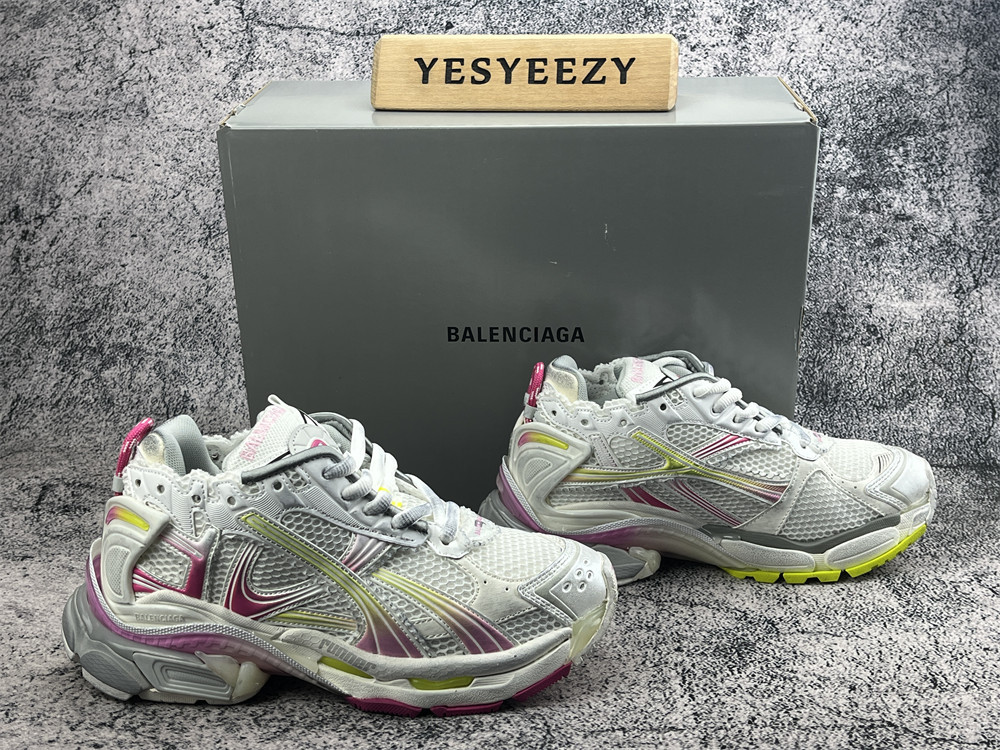 UA Balenciaga Runner Sneaker