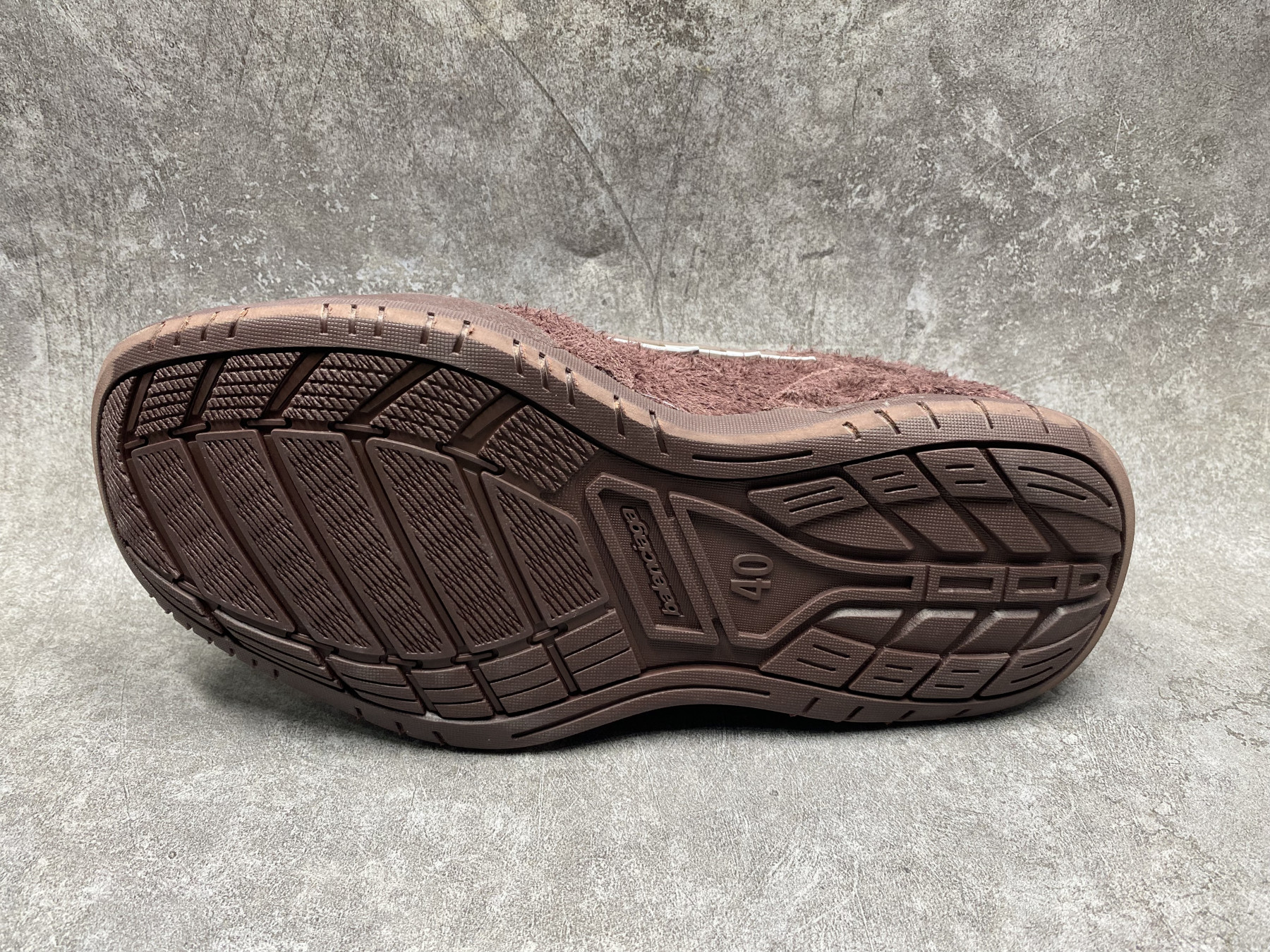 UA Balenciaga Hamptons Worn-out Sneaker (run one size large)