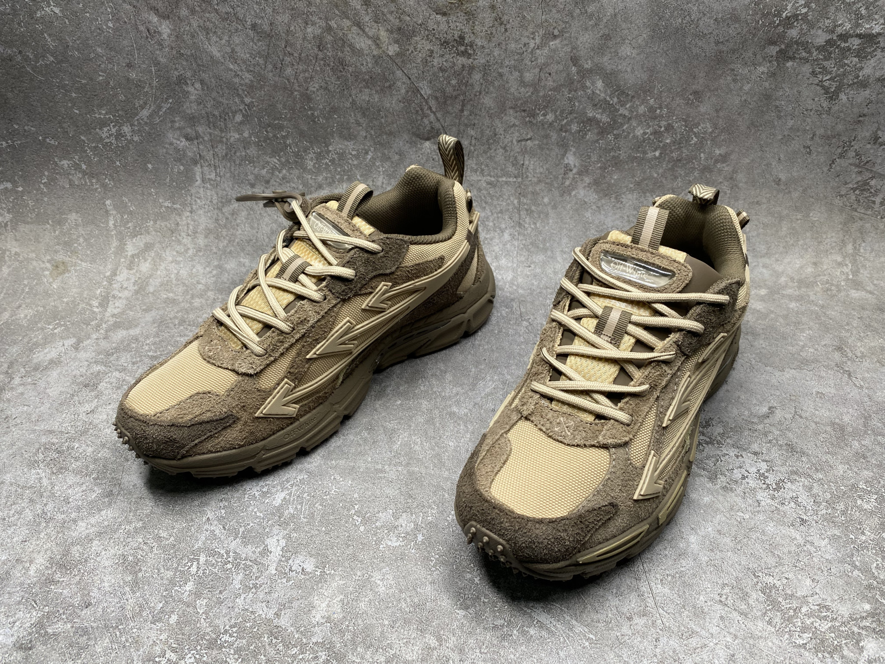UA Off-White "BE RIGHT BACK"