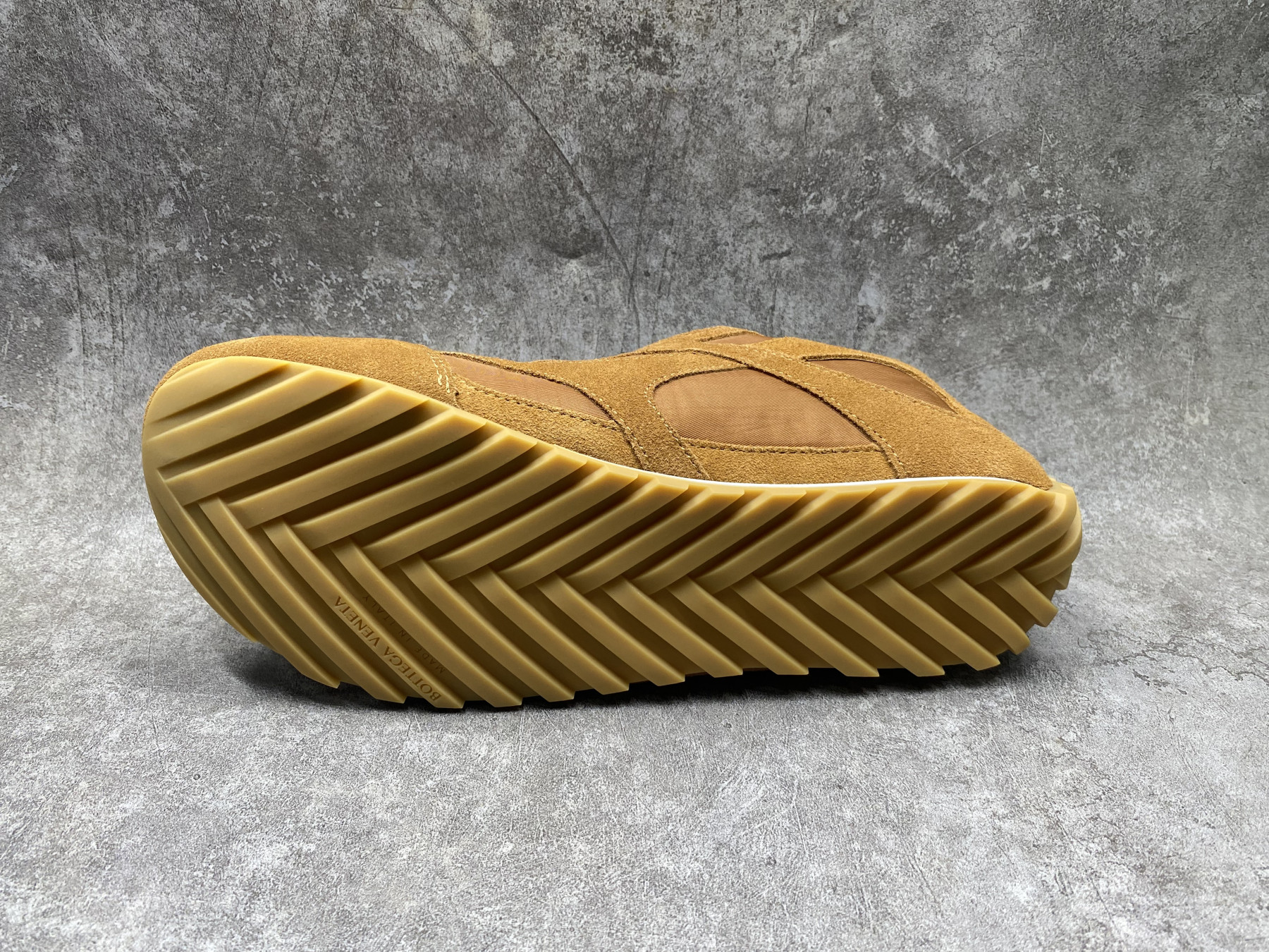 UA Bottega Veneta Orbit Flash Sneaker