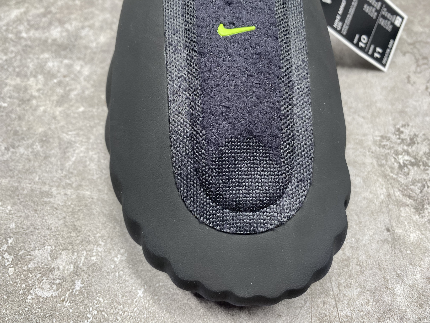 Nike Mind 001 Slide (Runs one size small)