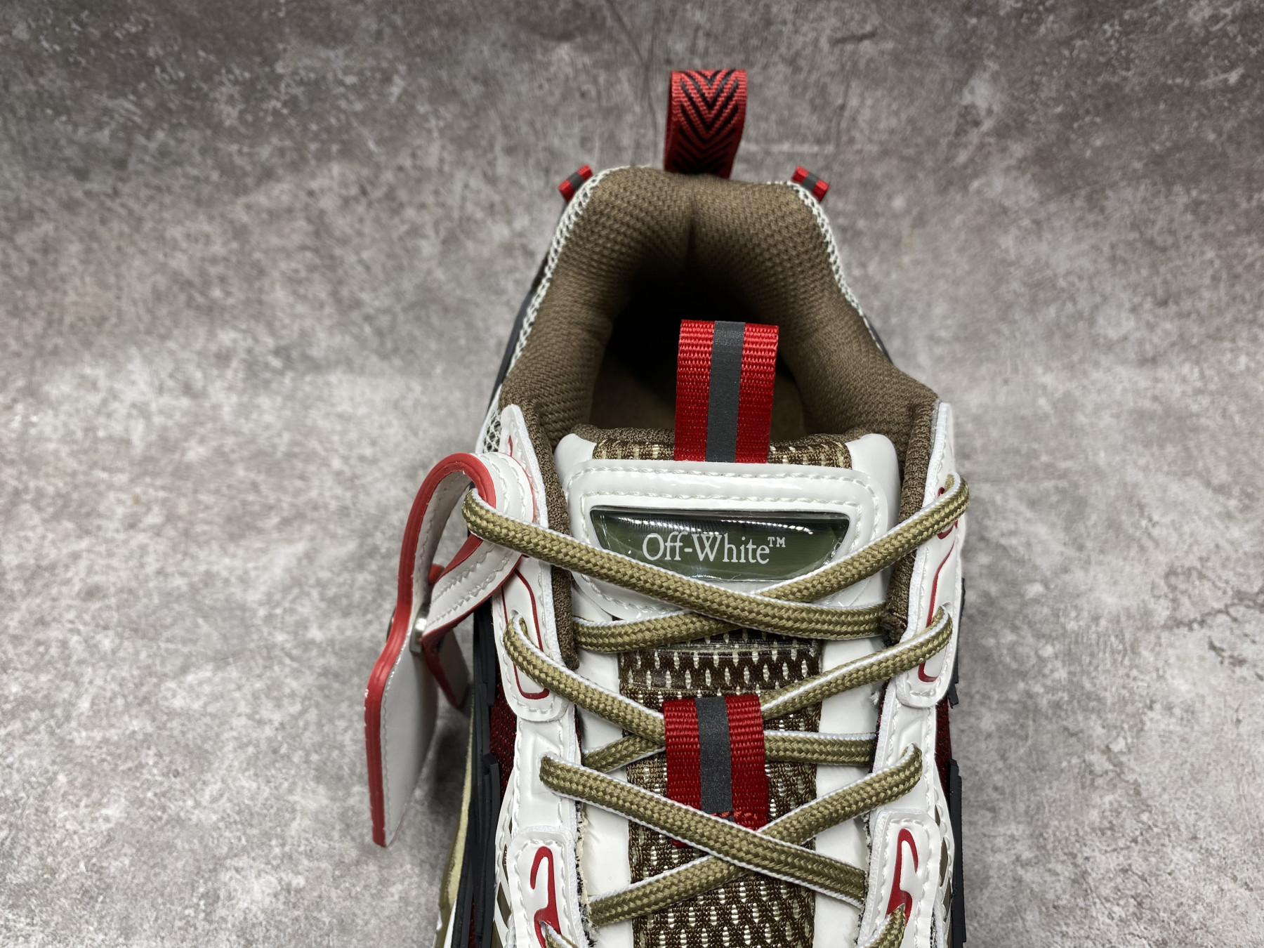UA Off-White "BE RIGHT BACK"