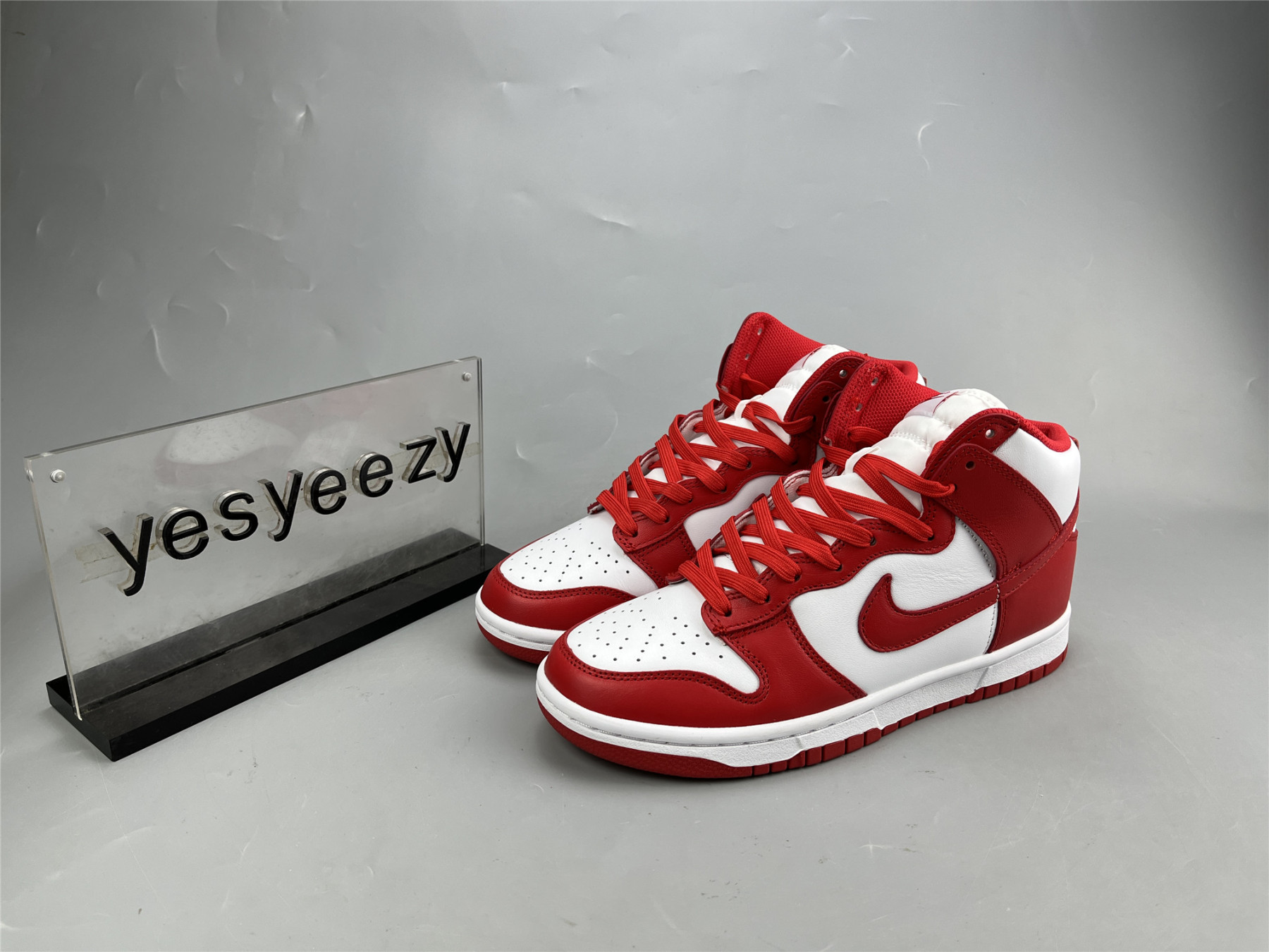 UA NIKE DUNK HIGH