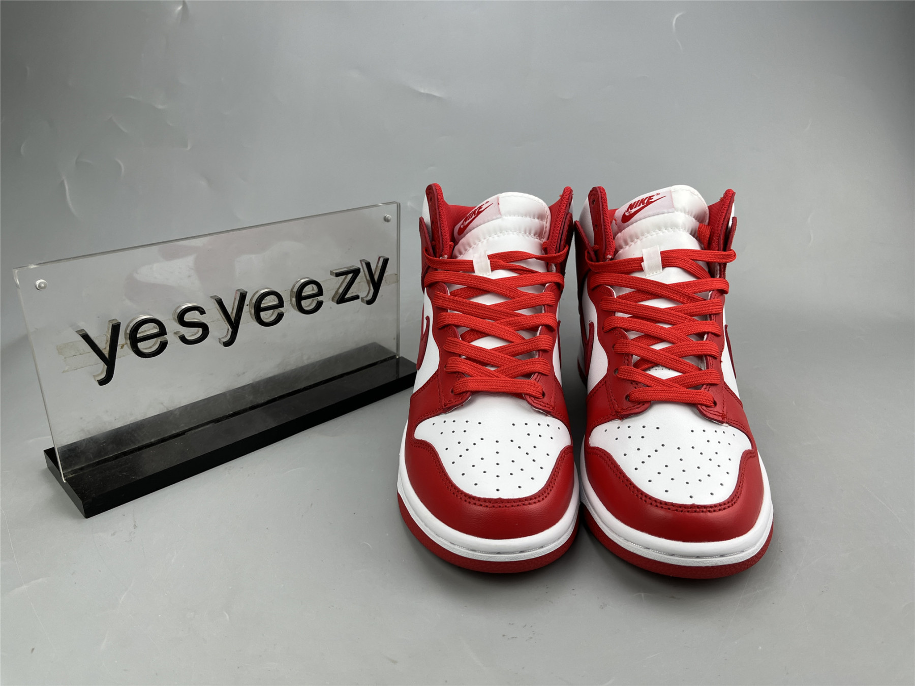 UA NIKE DUNK HIGH