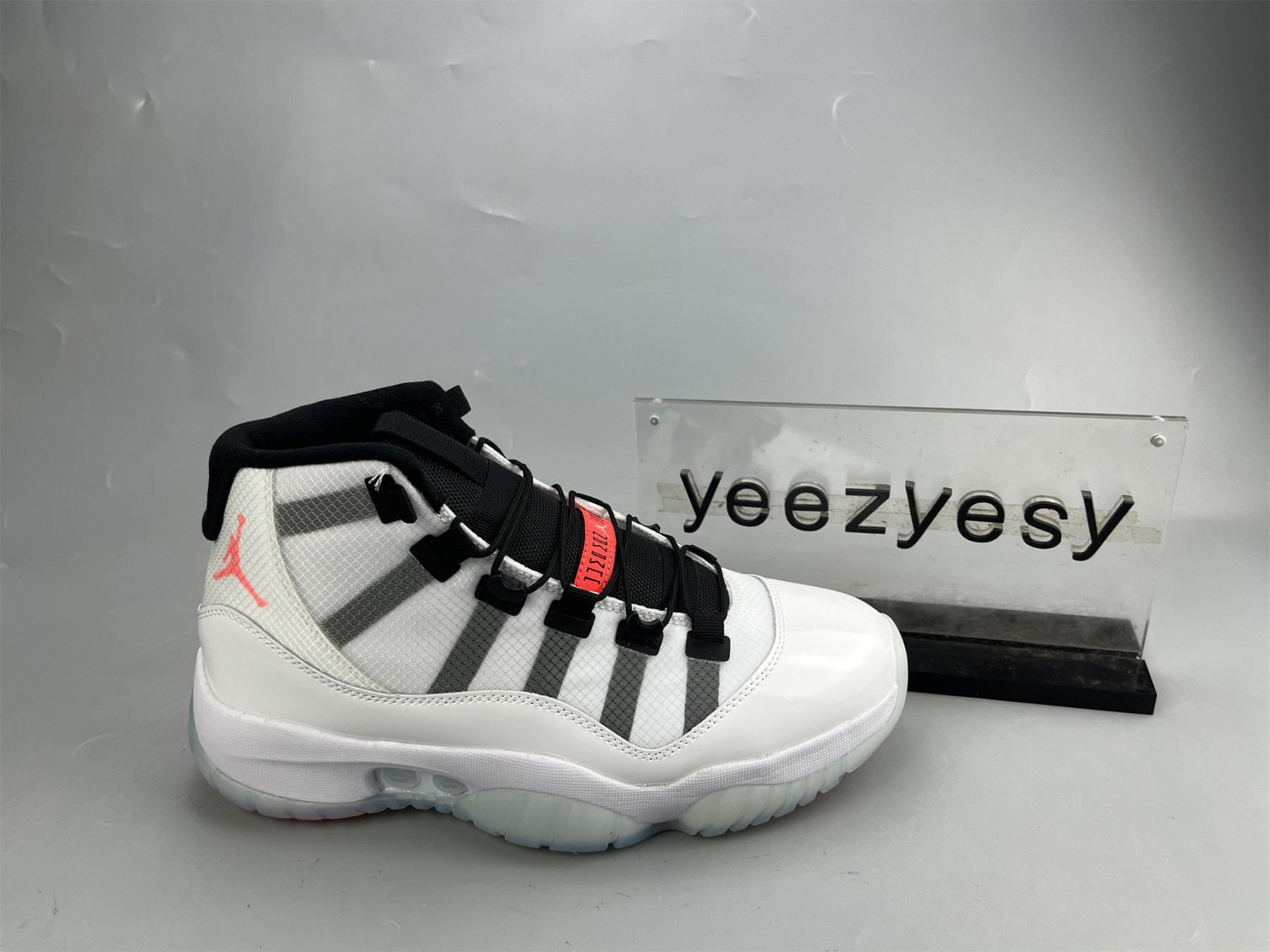 UA AIR JORDAN 11 ADAPT
