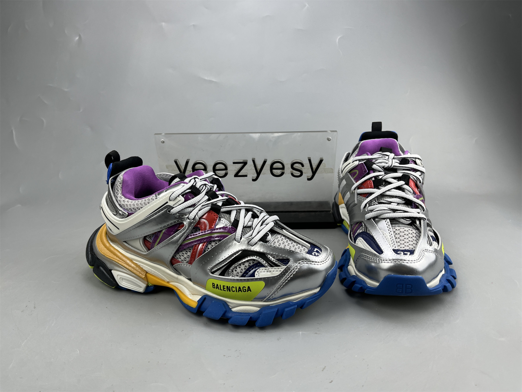 UA TRACK SNEAKER SILVER COLORBLOCK