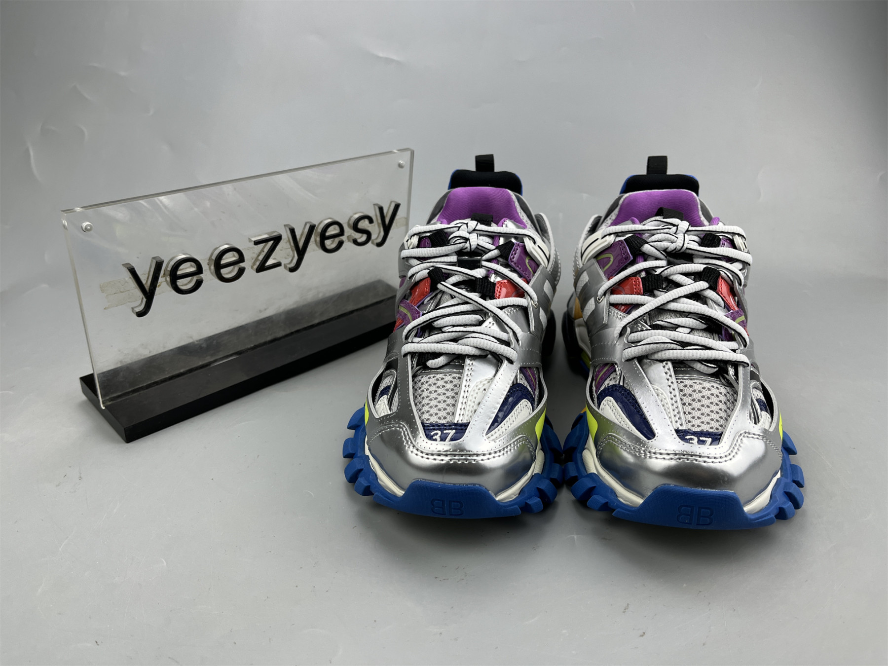 UA TRACK SNEAKER SILVER COLORBLOCK