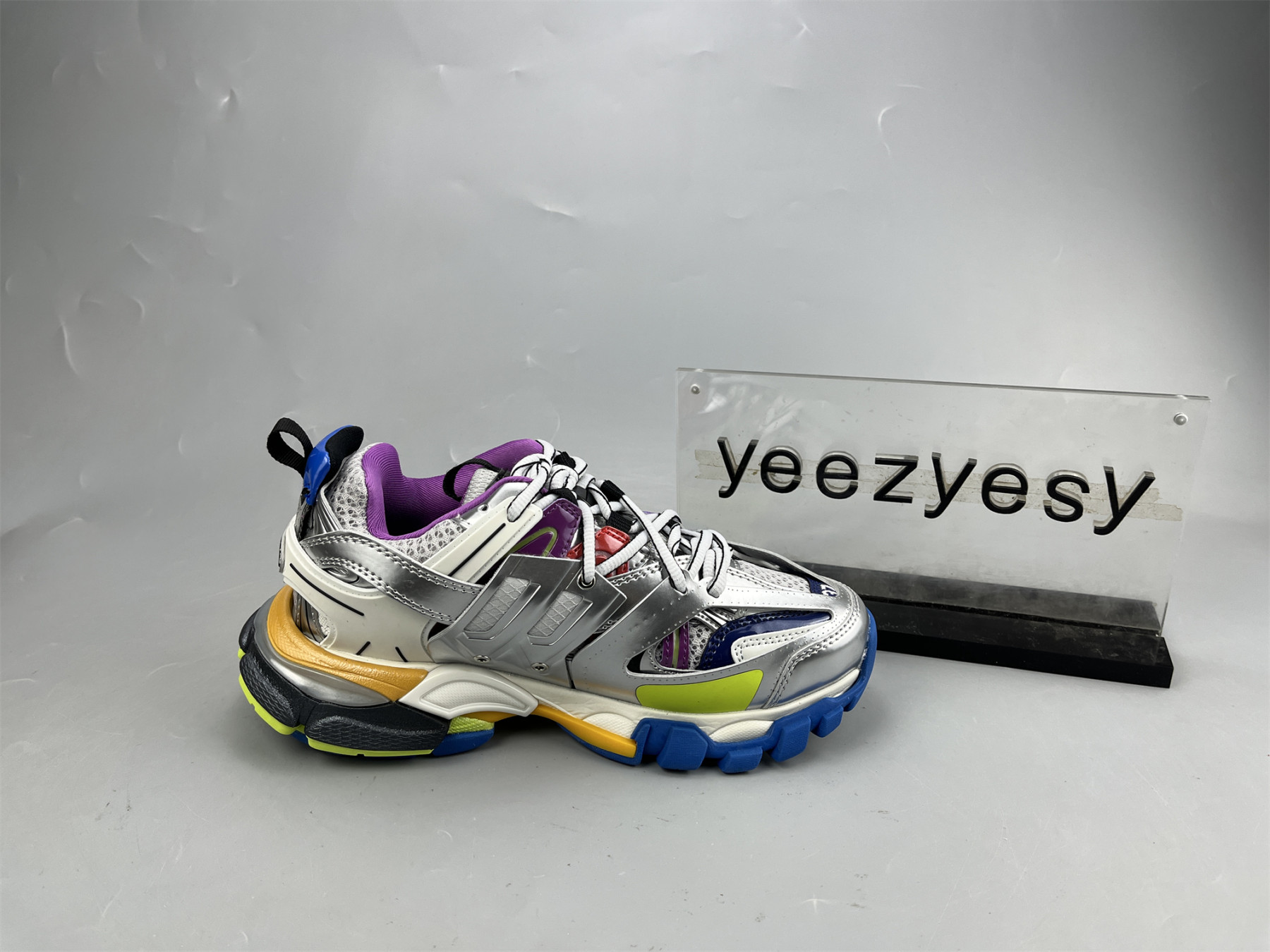 UA TRACK SNEAKER SILVER COLORBLOCK