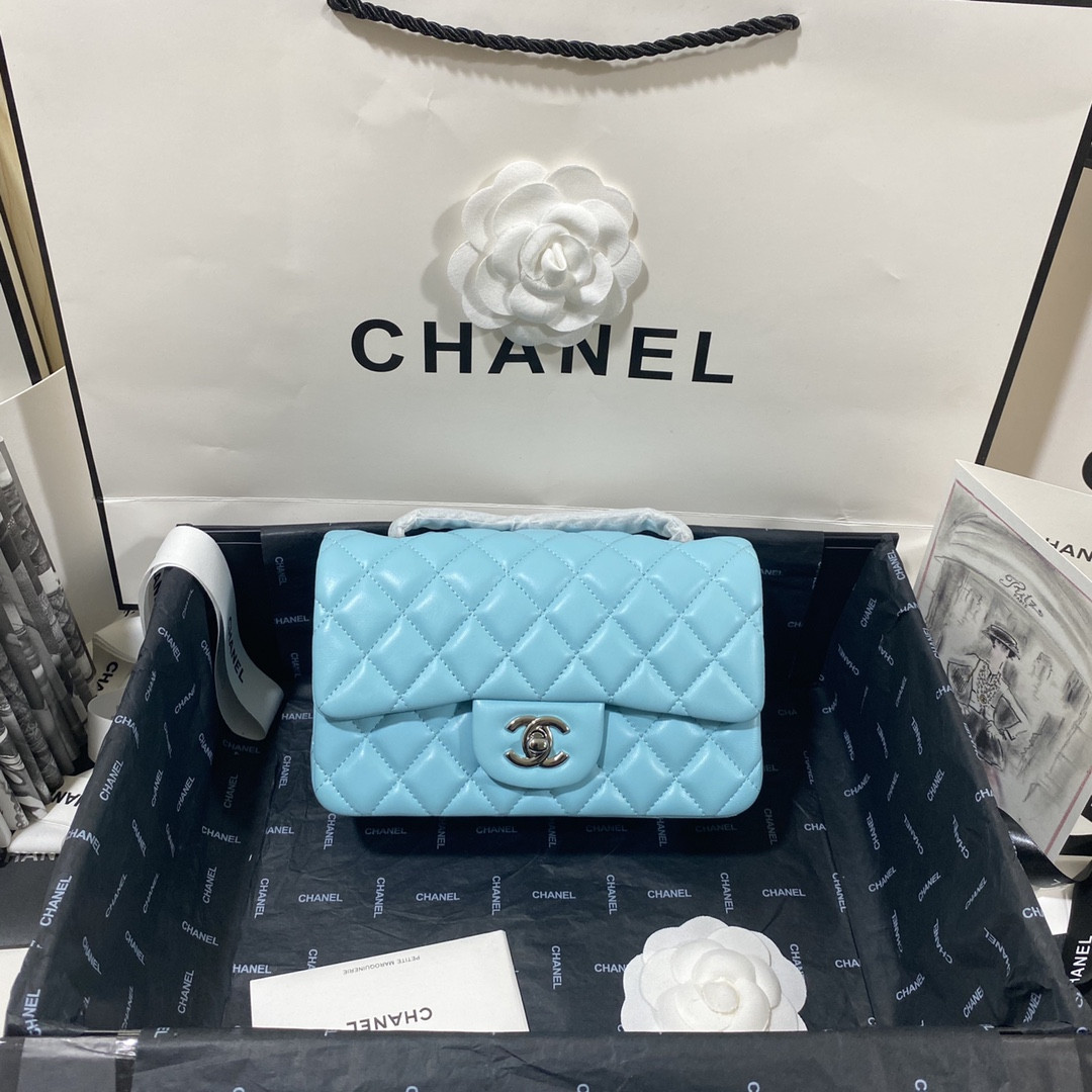 Chanel Mini Flap Bag 20x12x6cm