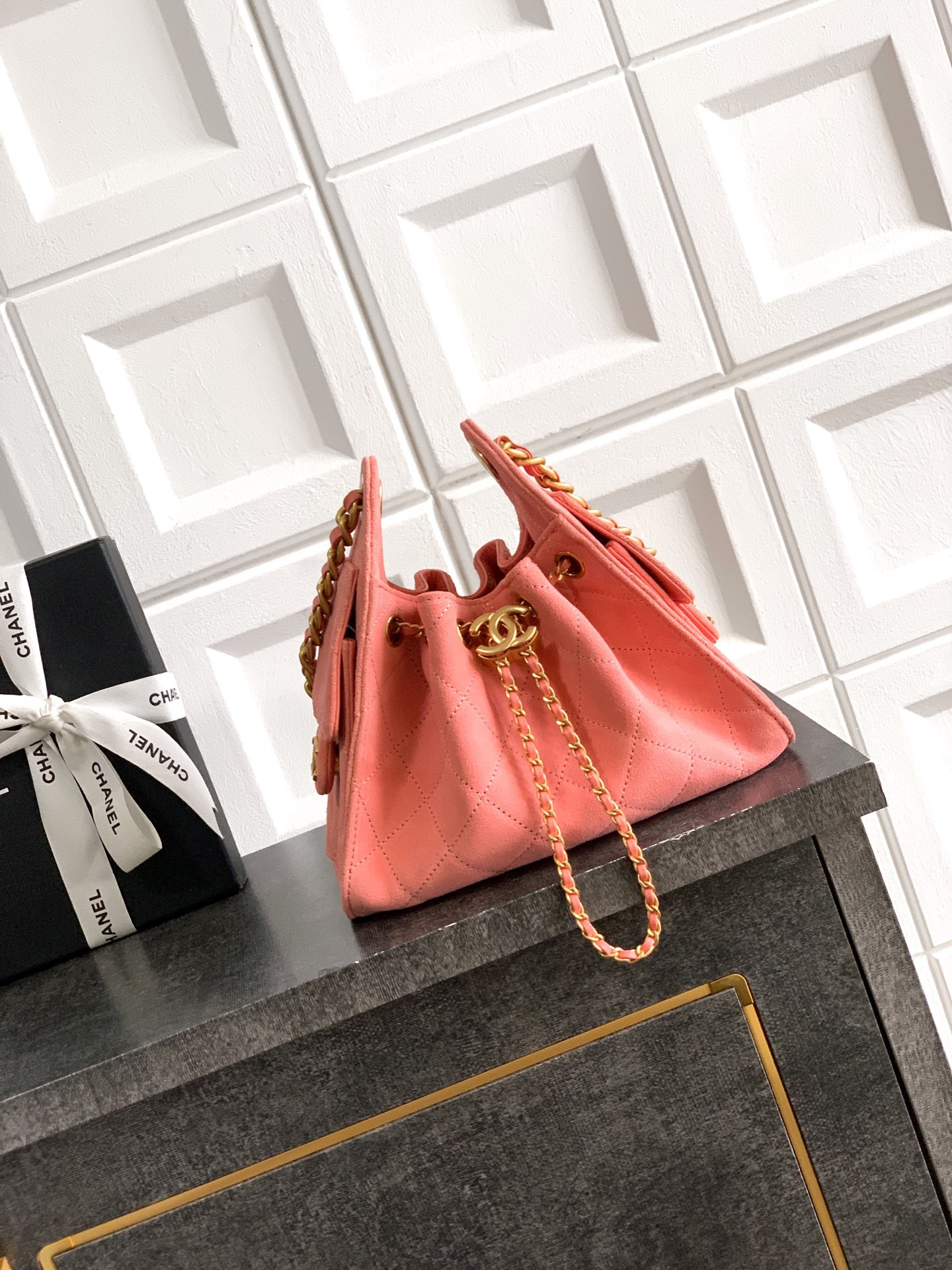 CHANEL 25C Bucket Bag 20x22x12.5cm