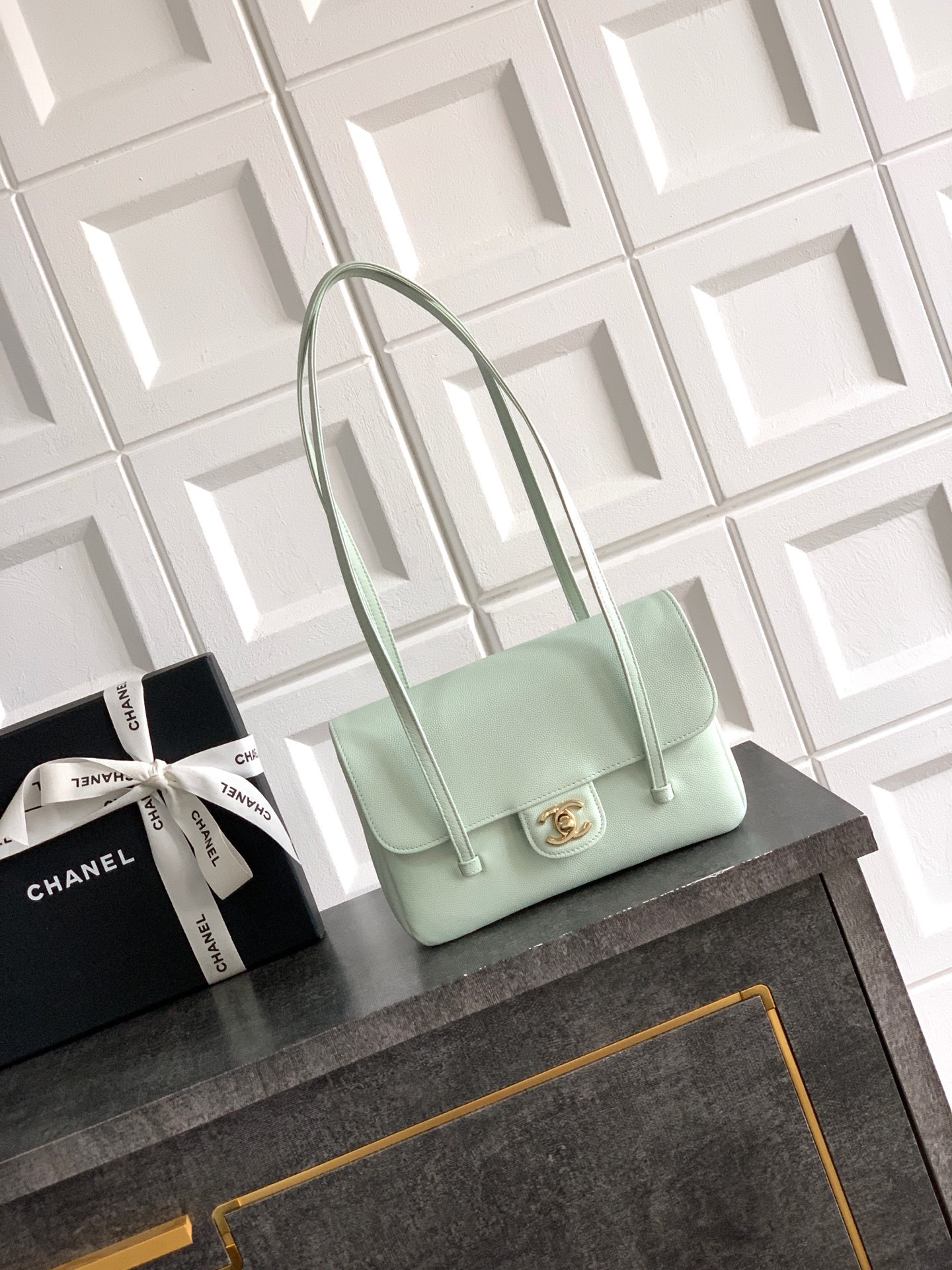 Chanel Small Flap Bag AS6130 15x22x7cm