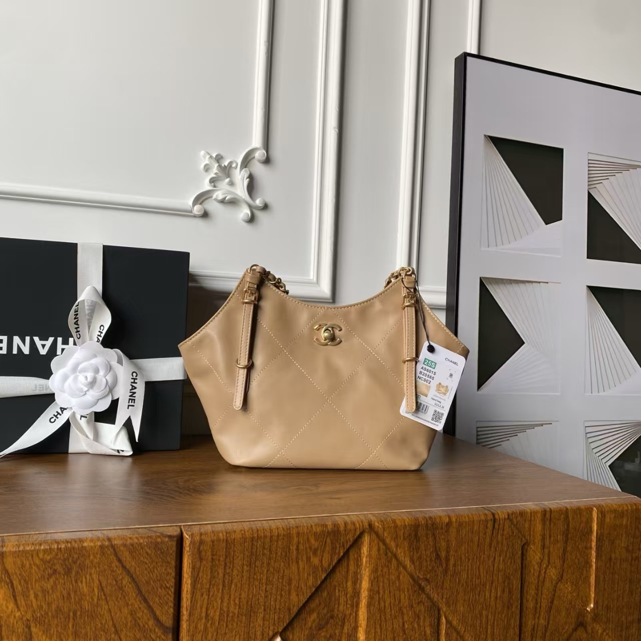 Chanel Shopping Bag AS6015 20x28x7cm