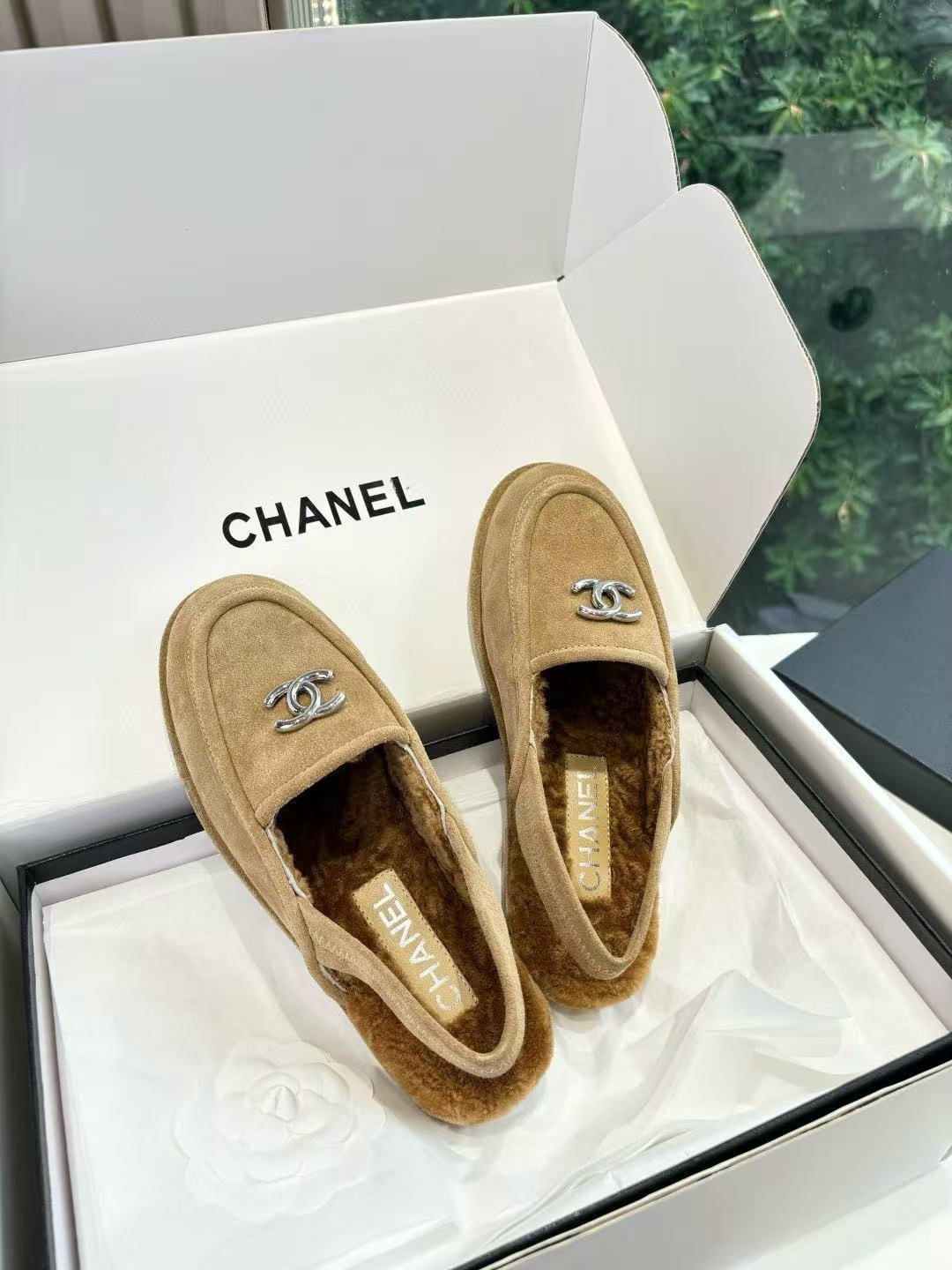 UA Ch**el Shoes