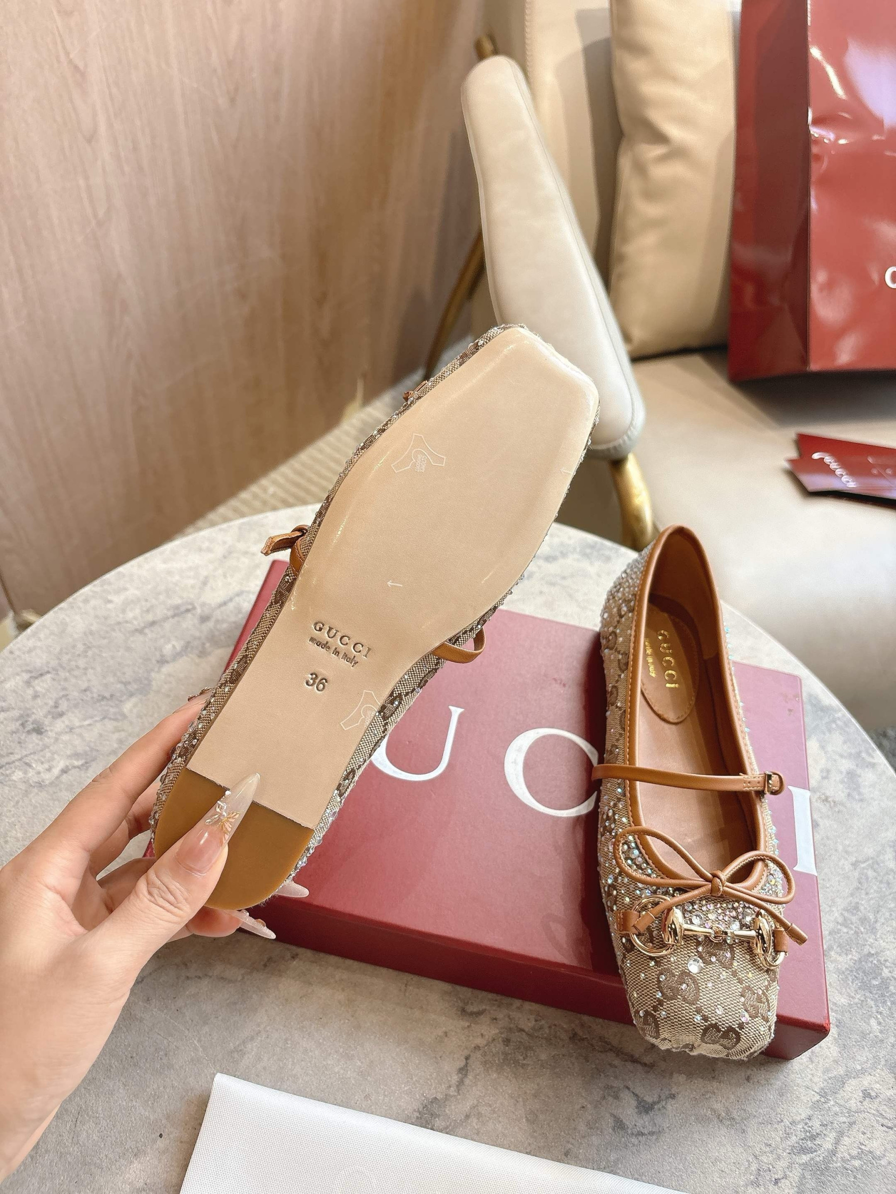 UA Gvc*1 Horsebit GG canbas Ballet Flats