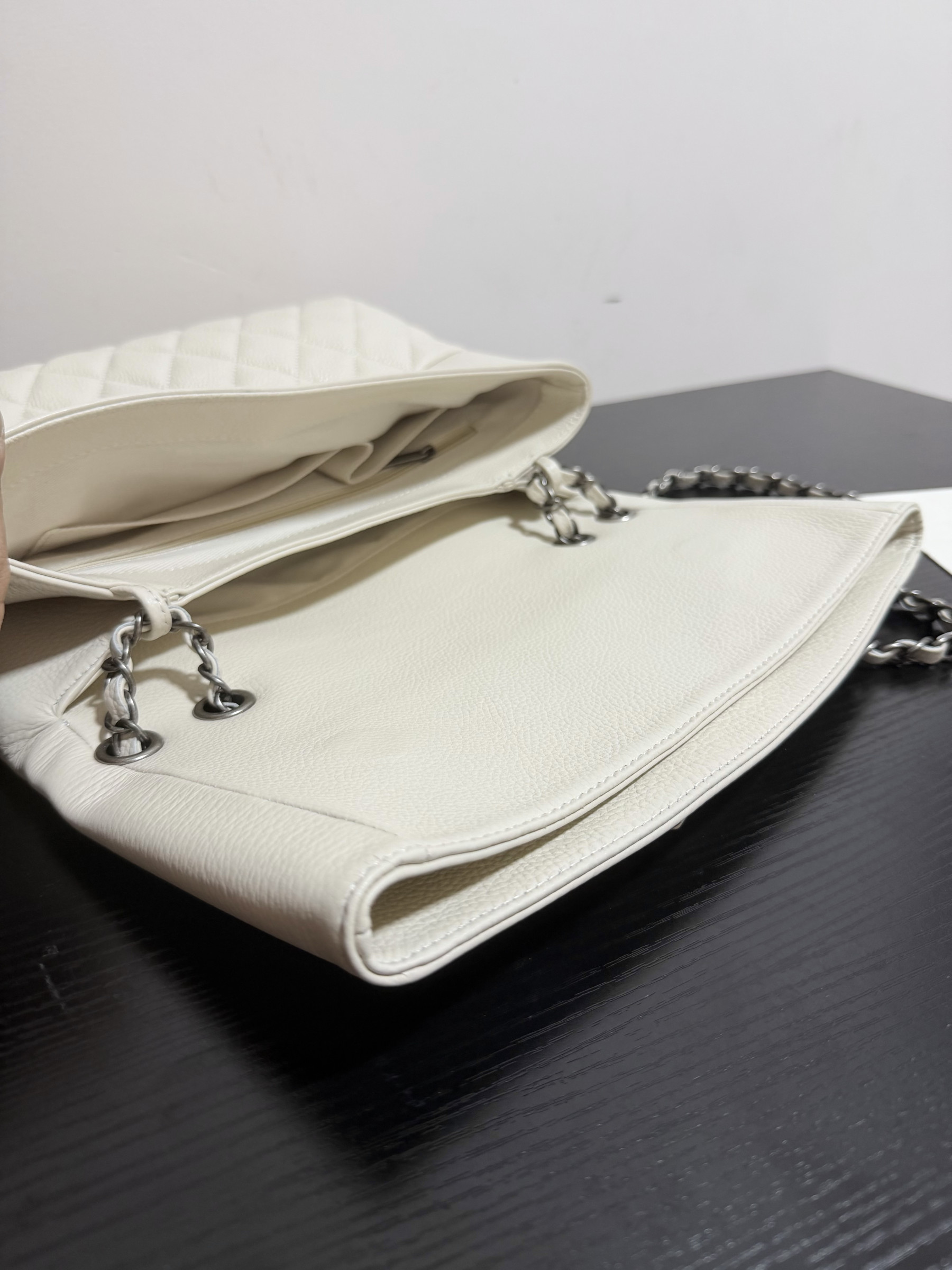 Chanel Hampton Flap Handbag AS7095 32x19x7.5cm