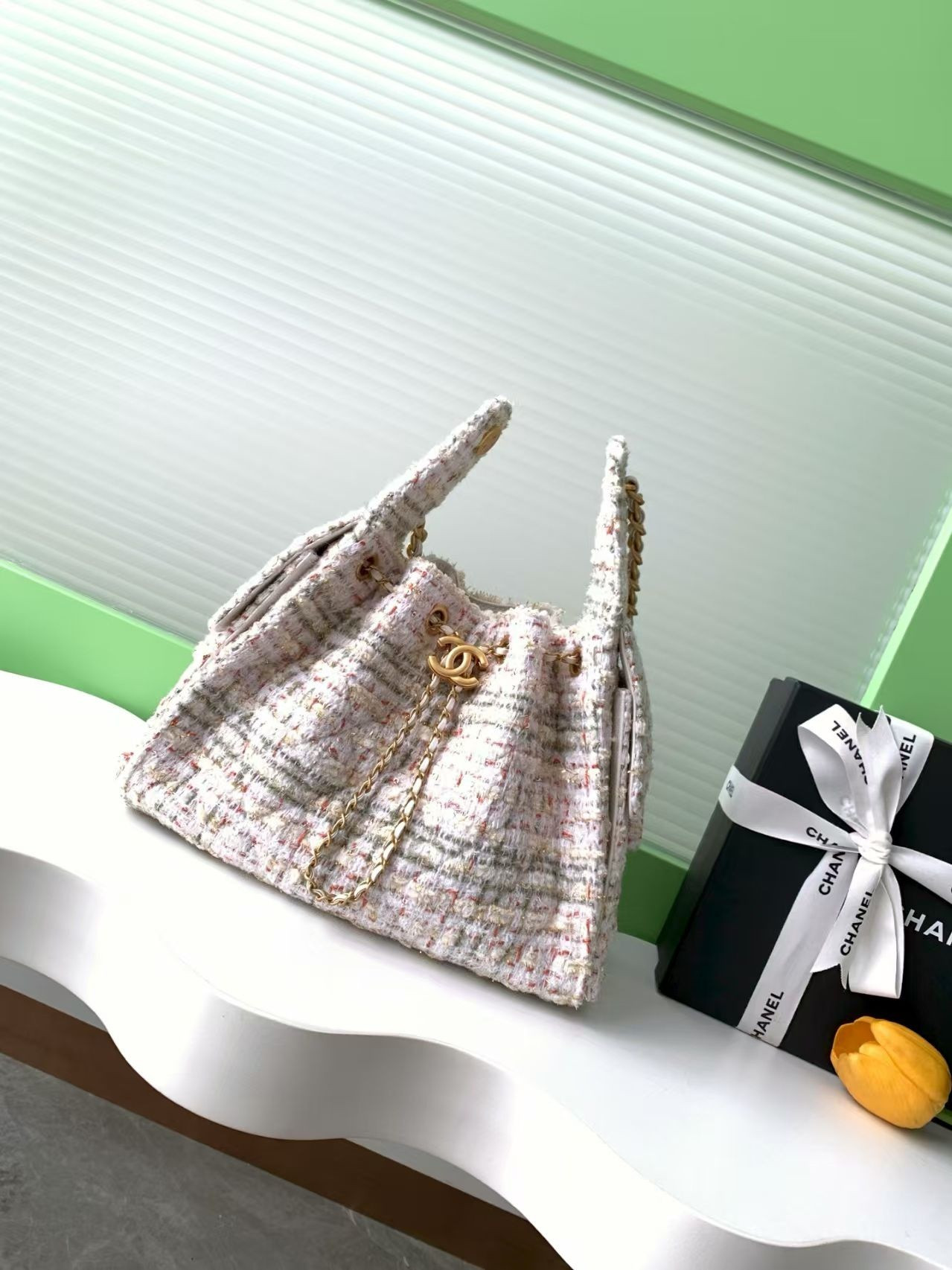 Ch**el 25 Bucket Tweed Bag 26x30x14cm