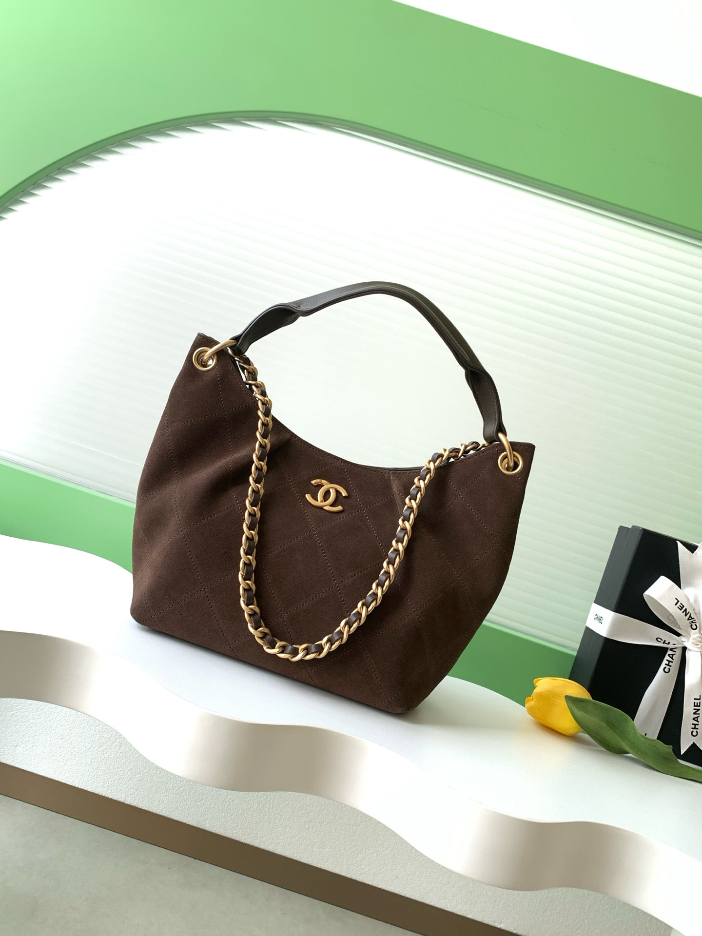 Chanel Hobo Bag 24x31x10cm